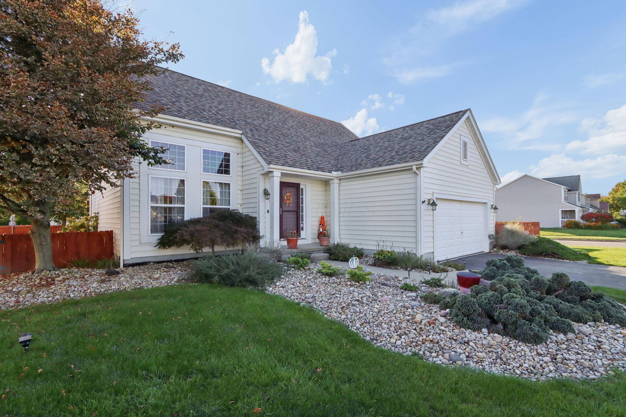 415 Hillcrest Drive Property Photo 1