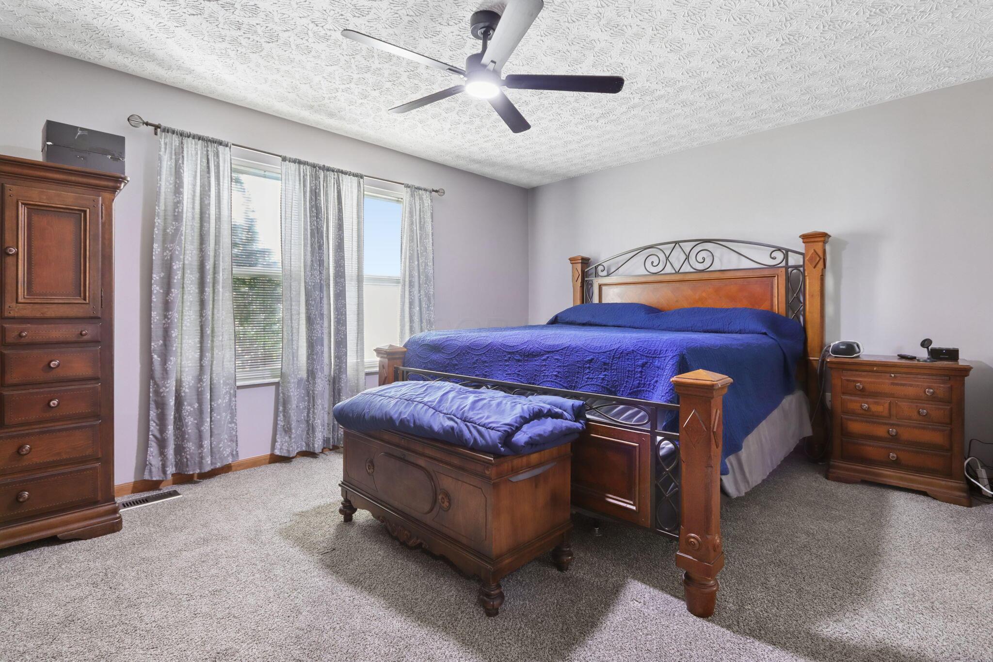 415 Hillcrest Drive Property Photo 14