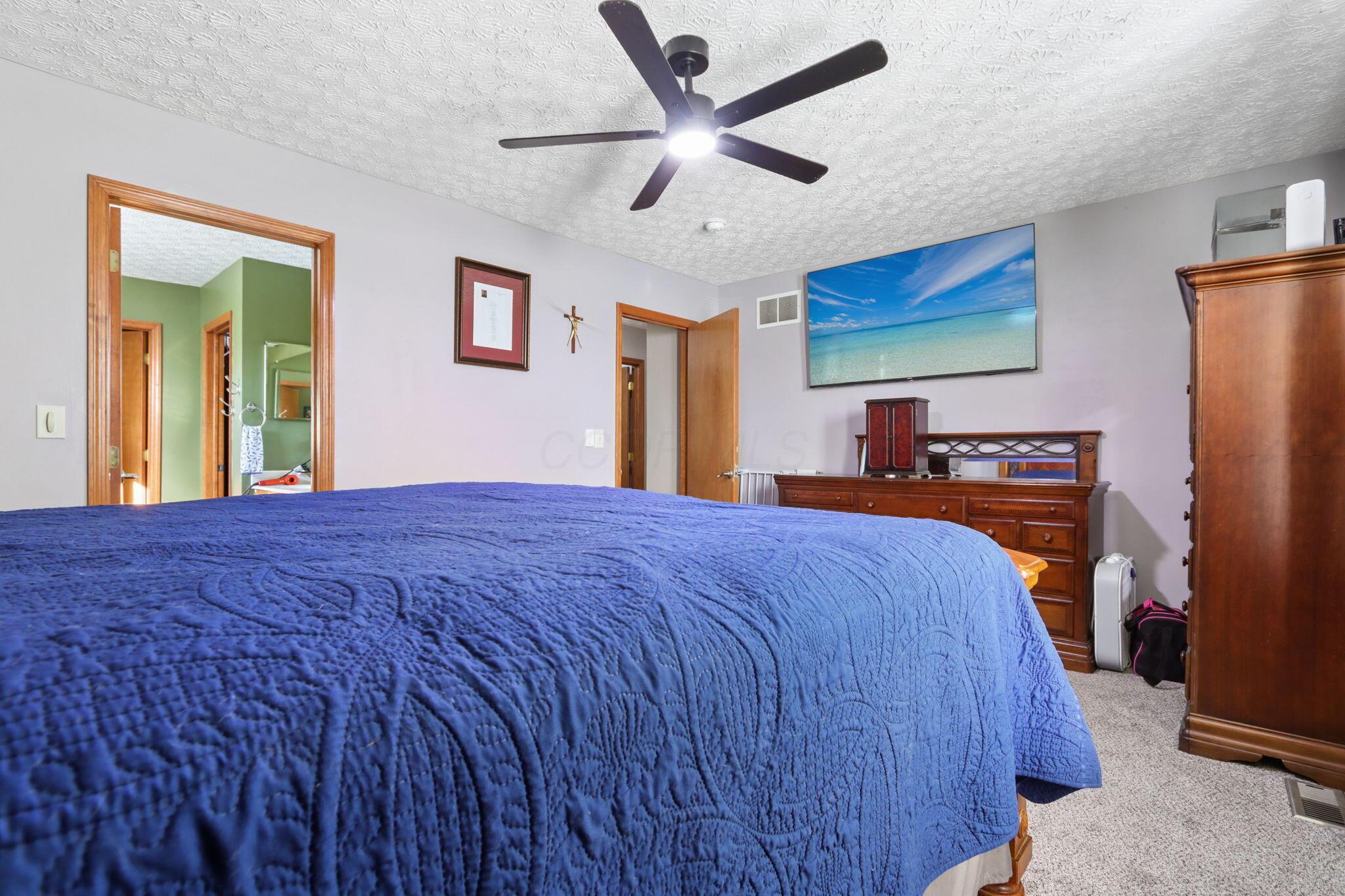 415 Hillcrest Drive Property Photo 15