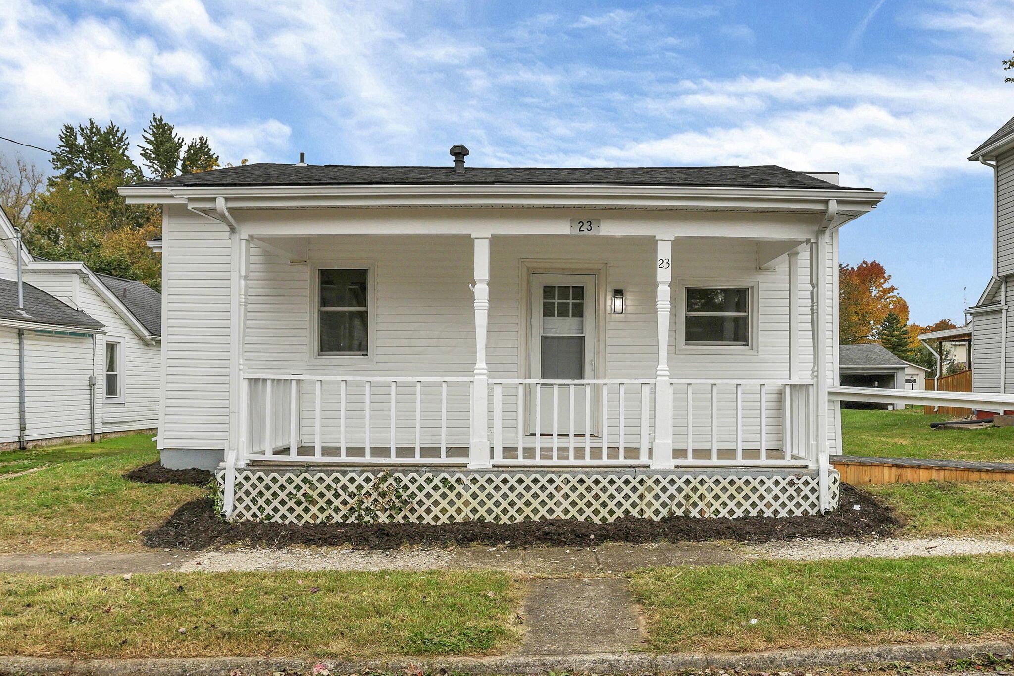 23 Willow Property Photo 1