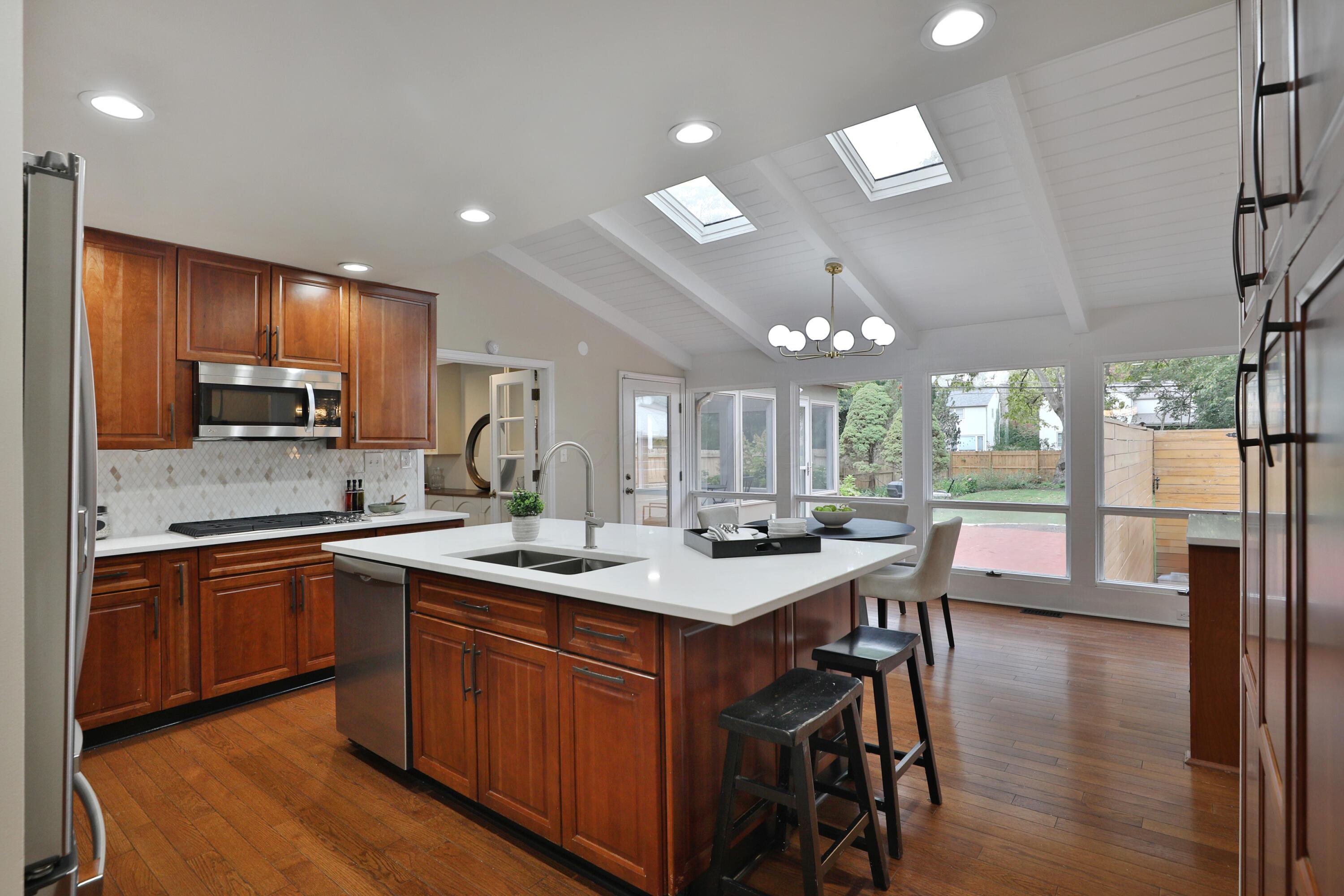 175 S Merkle Road Property Photo 18