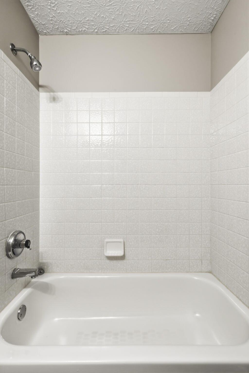 3823 Mill Stream Drive, 21 Property Photo 17