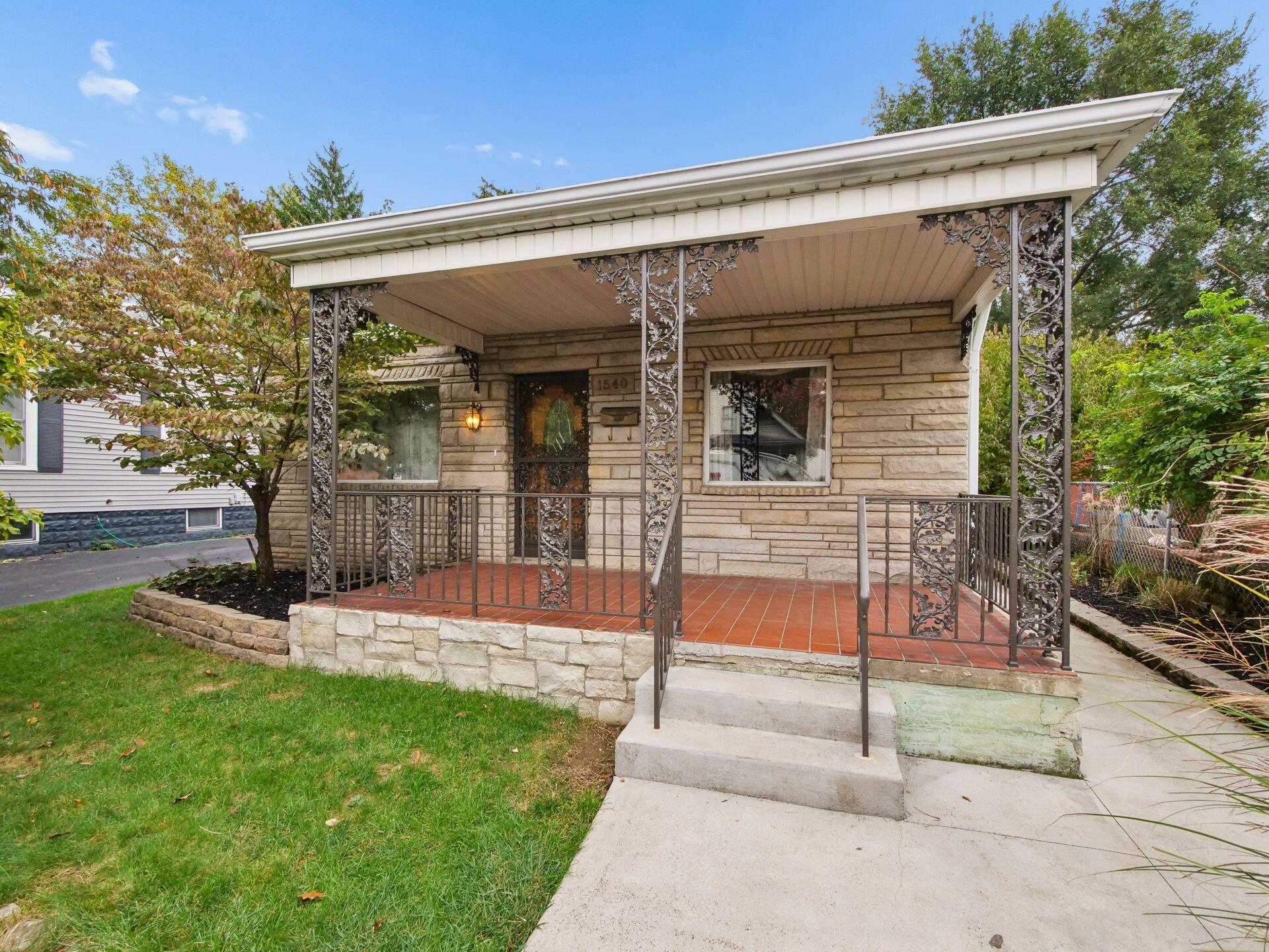 1540 Westwood Avenue Property Photo 1