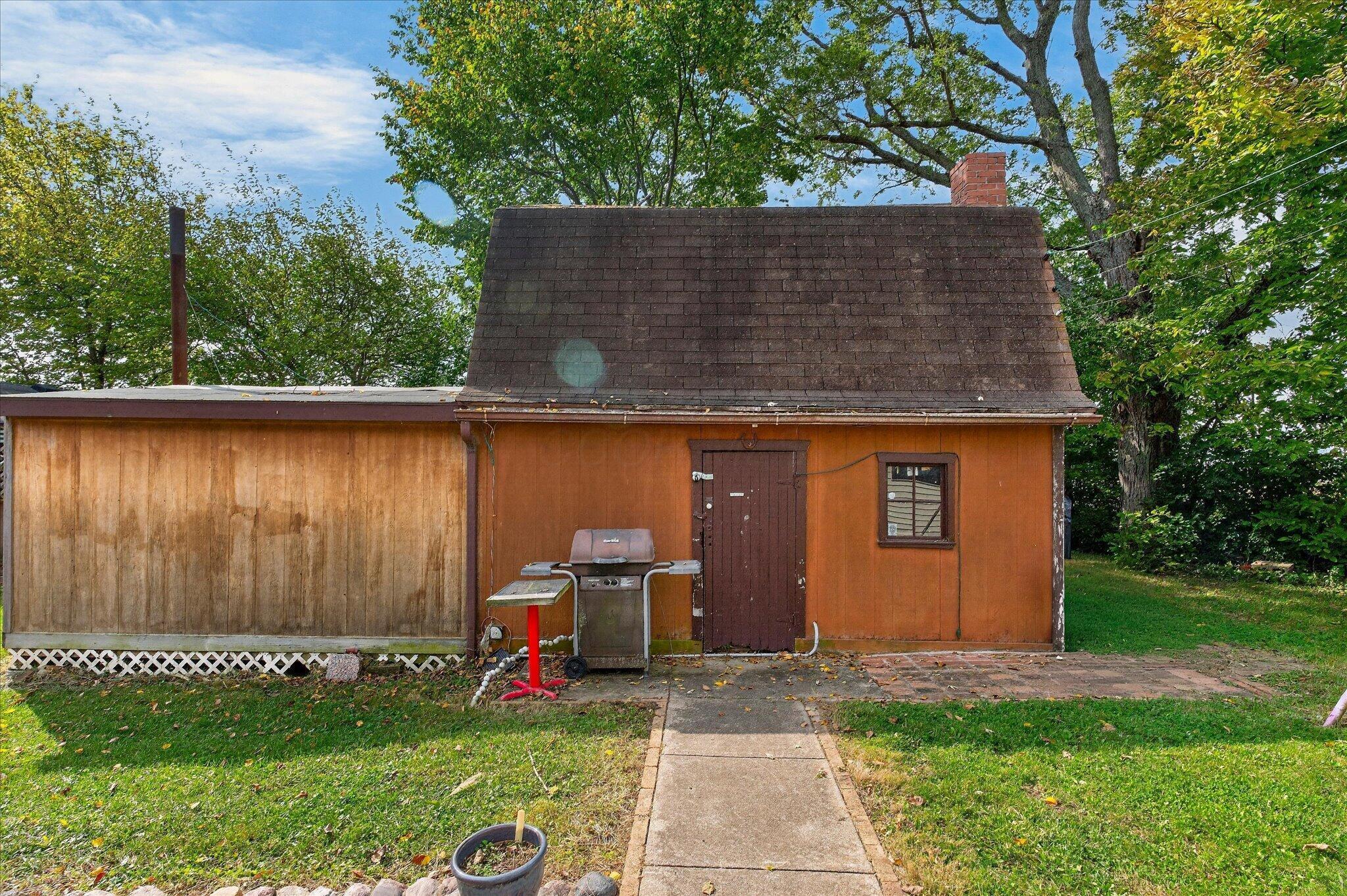 3992 White Road Se Property Photo 31