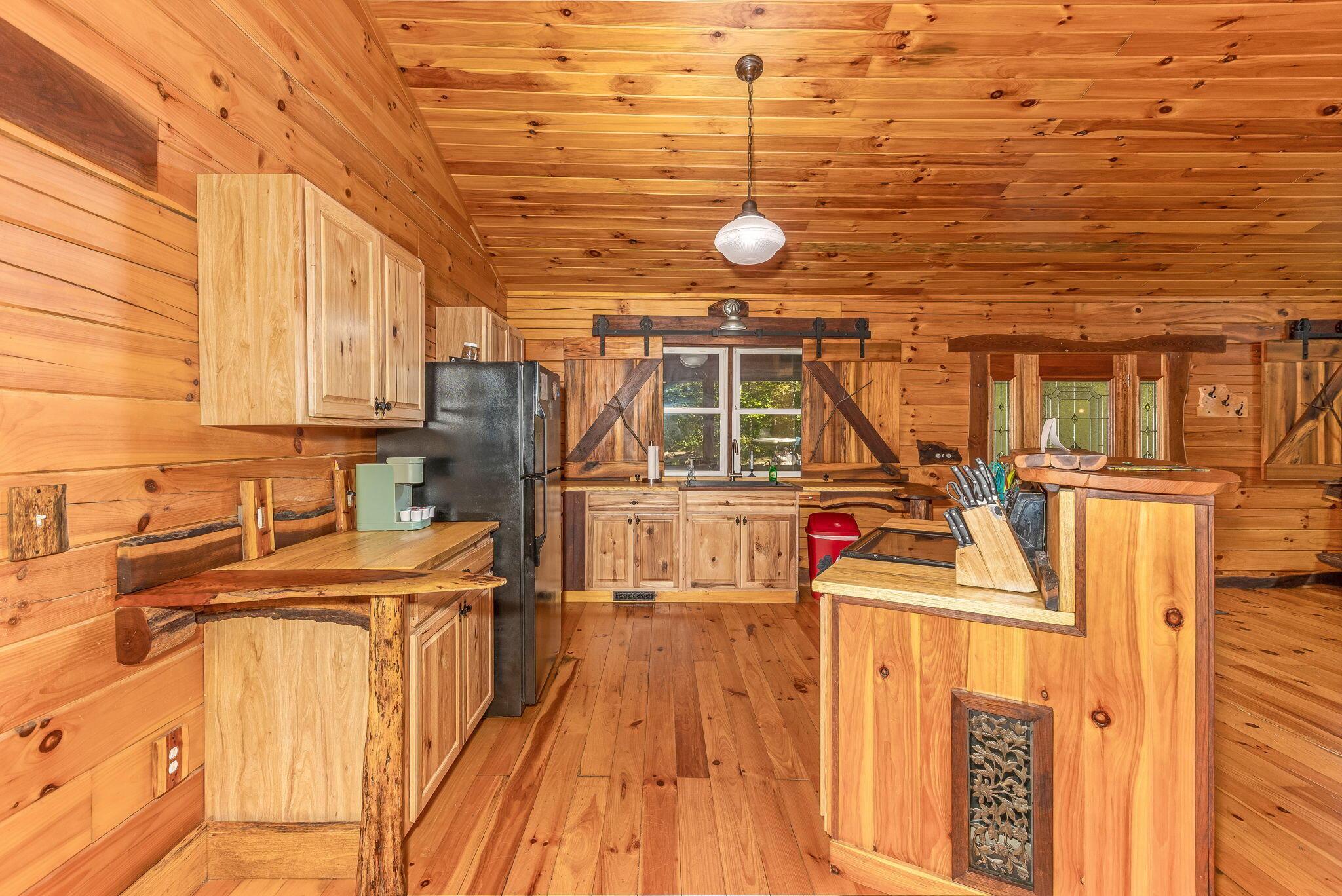 28560 Blackjack Road Property Photo 13