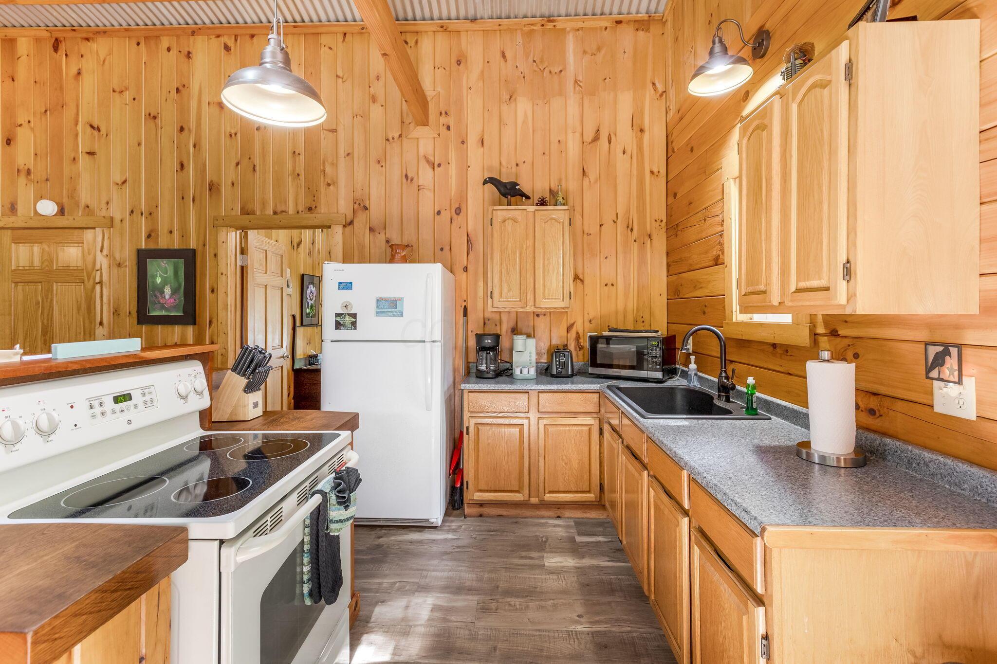 28560 Blackjack Road Property Photo 46