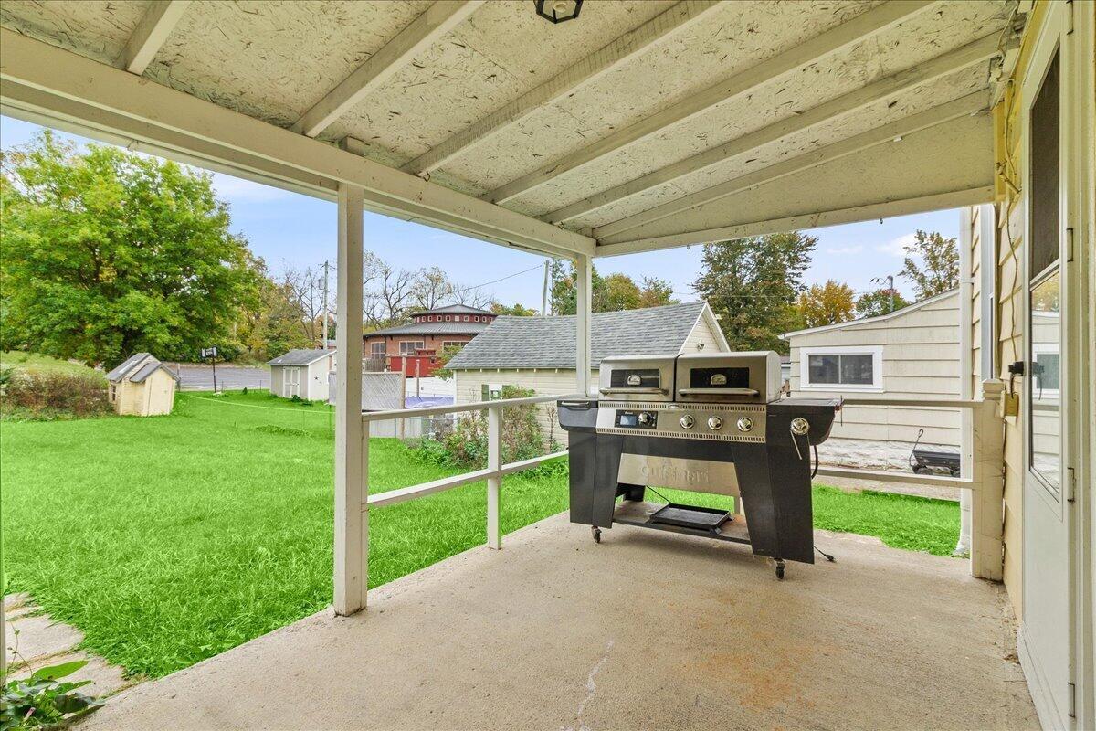140 N Stanley Street Property Photo 19