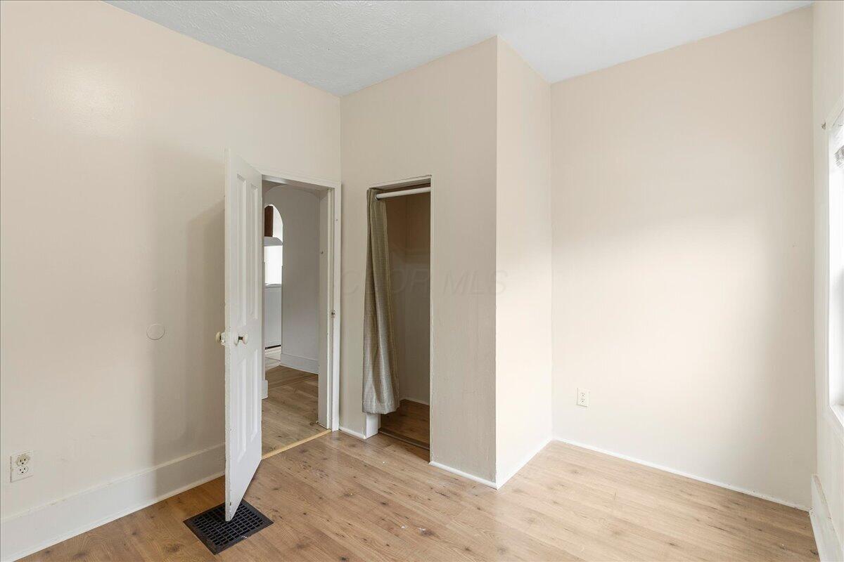 140 N Stanley Street Property Photo 38