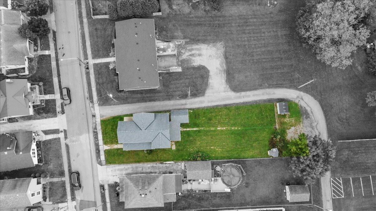 140 N Stanley Street Property Photo 43