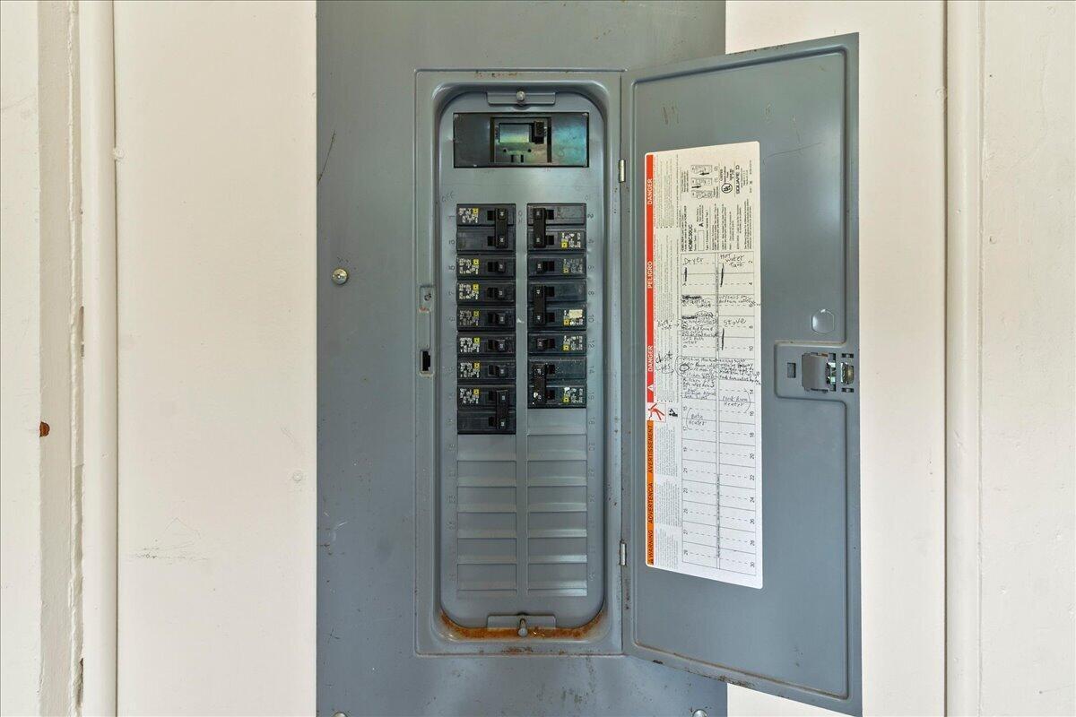 140 N Stanley Street Property Photo 60