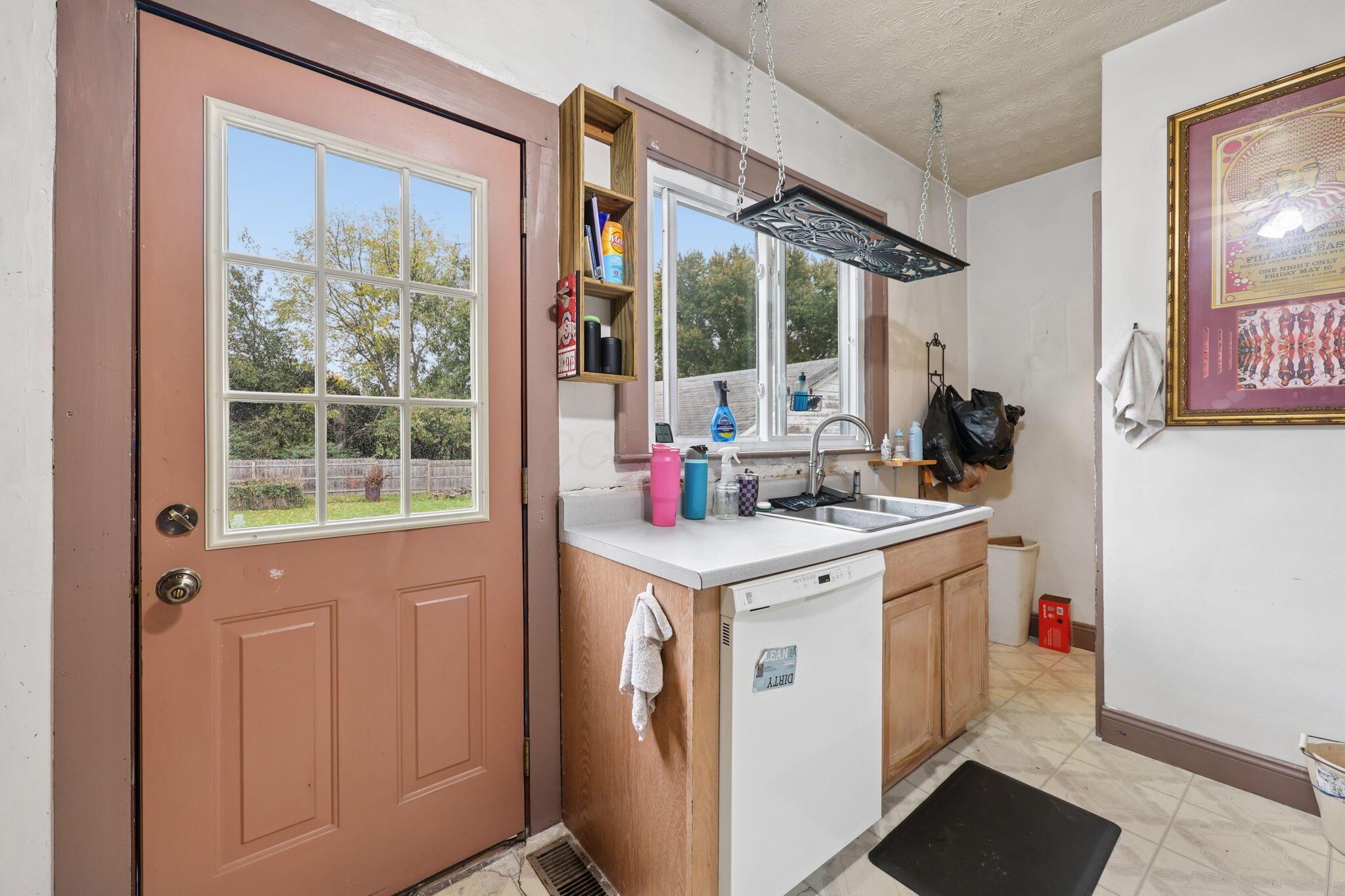 818 North W Property Photo 17