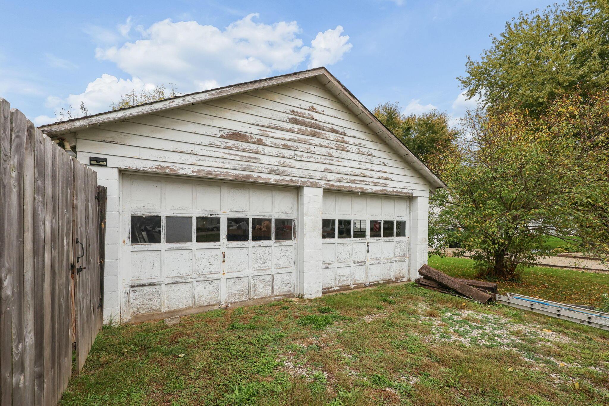 818 North W Property Photo 38