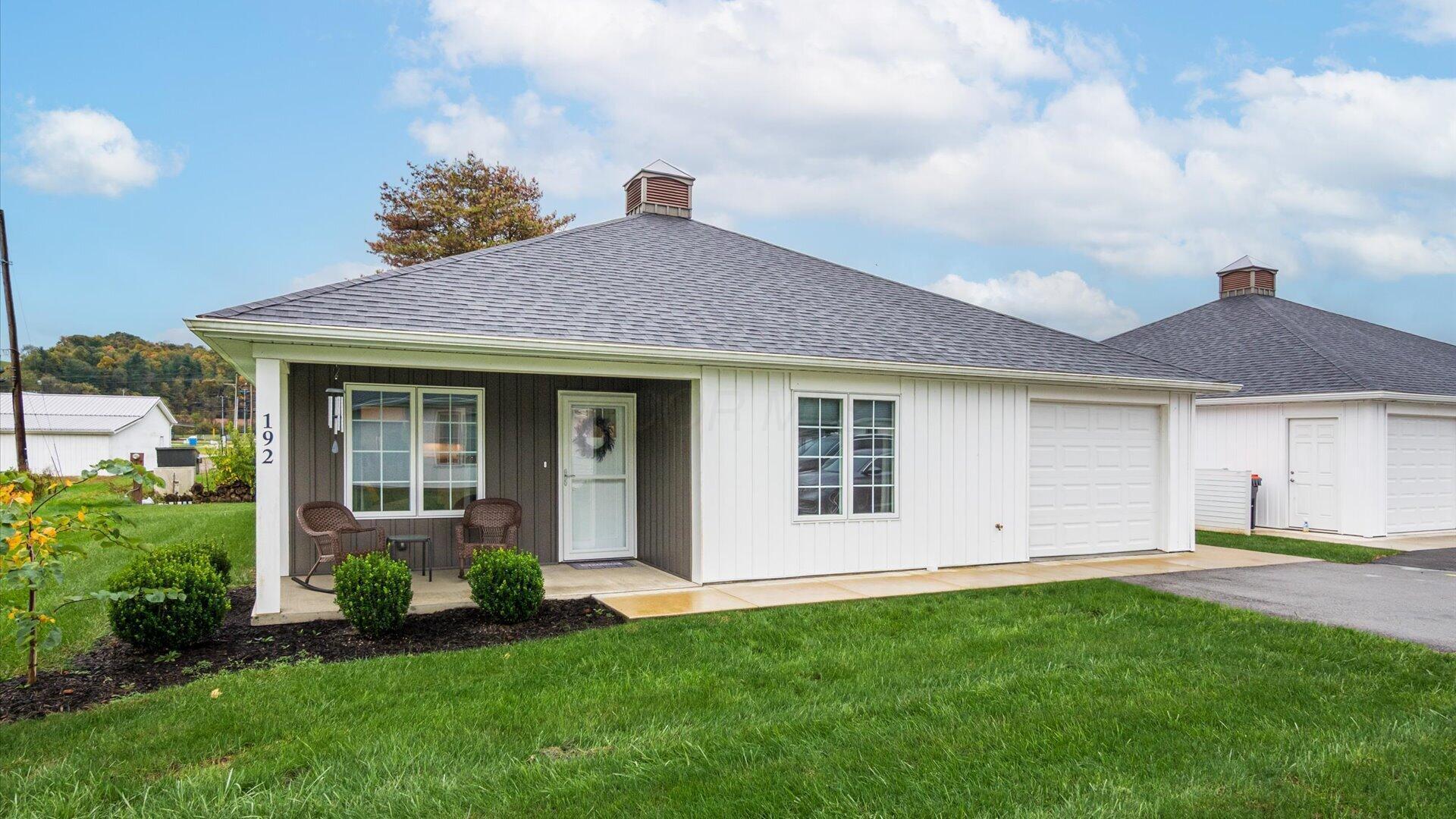 192 Meadow Drive Ne Property Photo 1