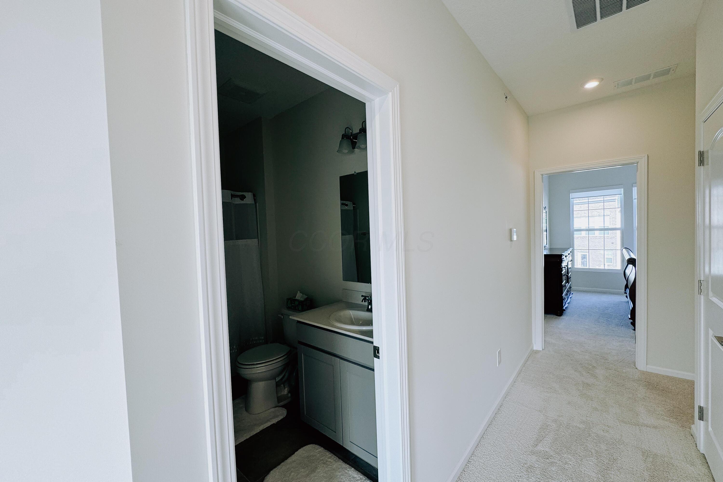 4176 John Shields Parkway, 202 Property Photo 31