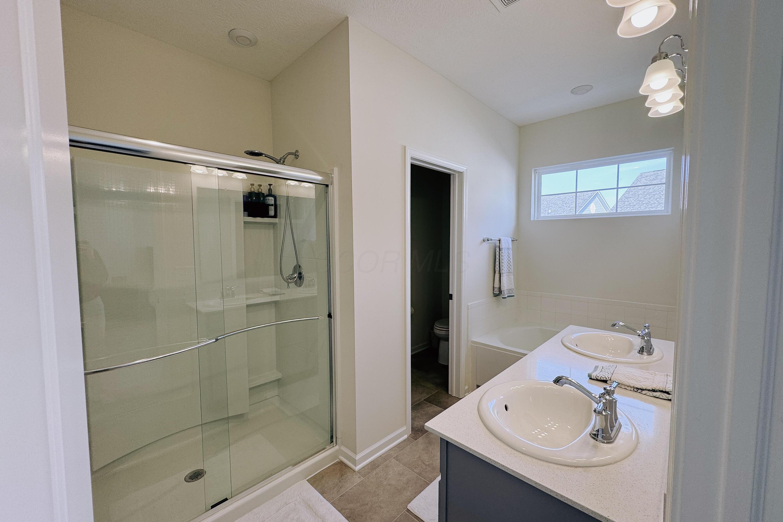4176 John Shields Parkway, 202 Property Photo 36