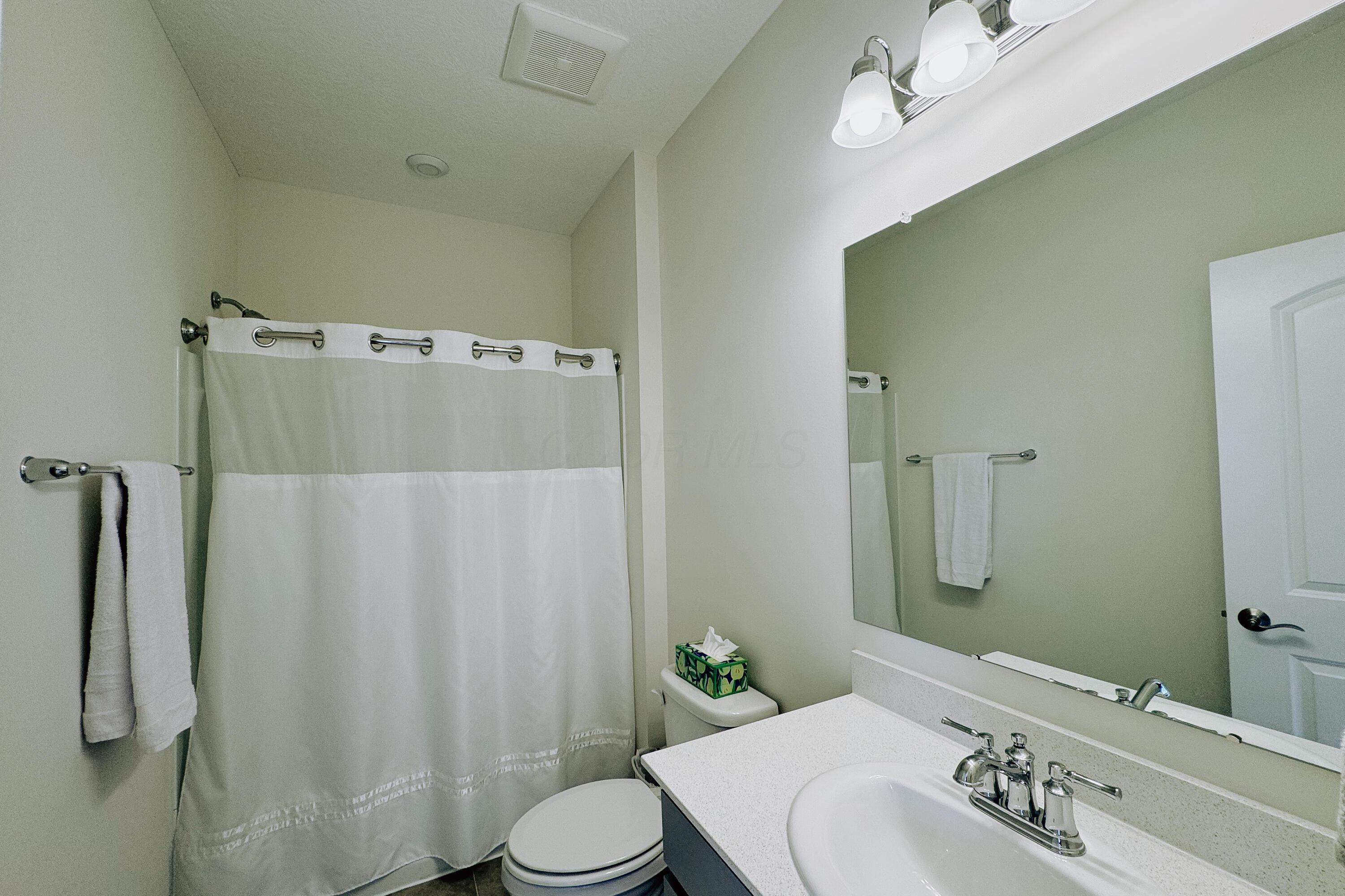 4176 John Shields Parkway, 202 Property Photo 44