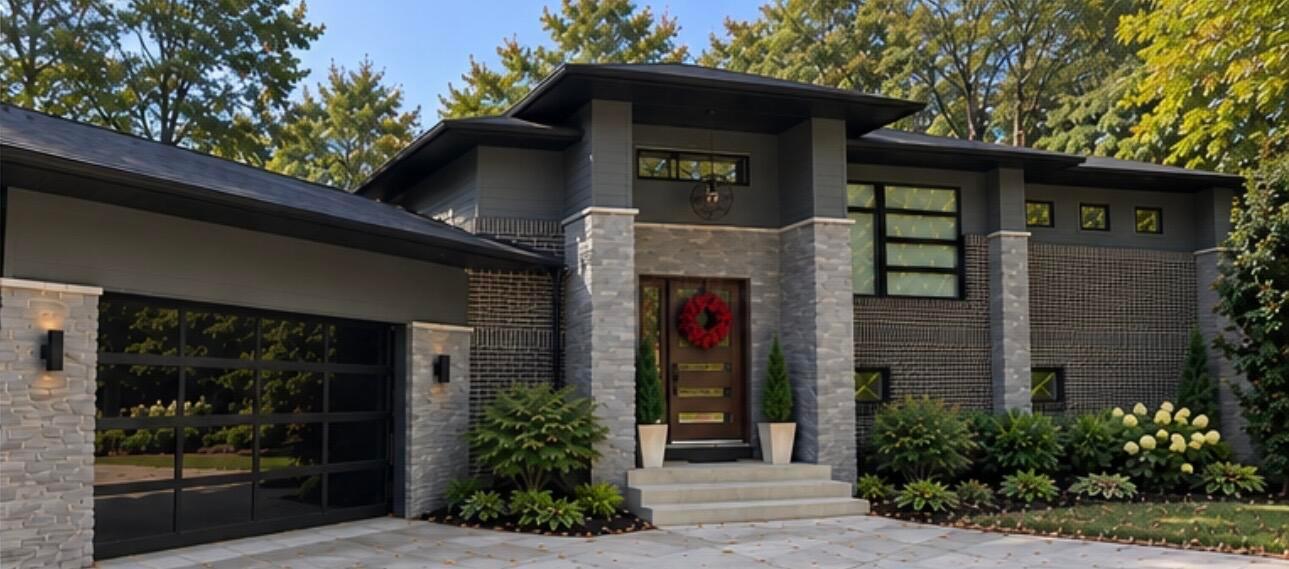 101 Lake Bluff Drive