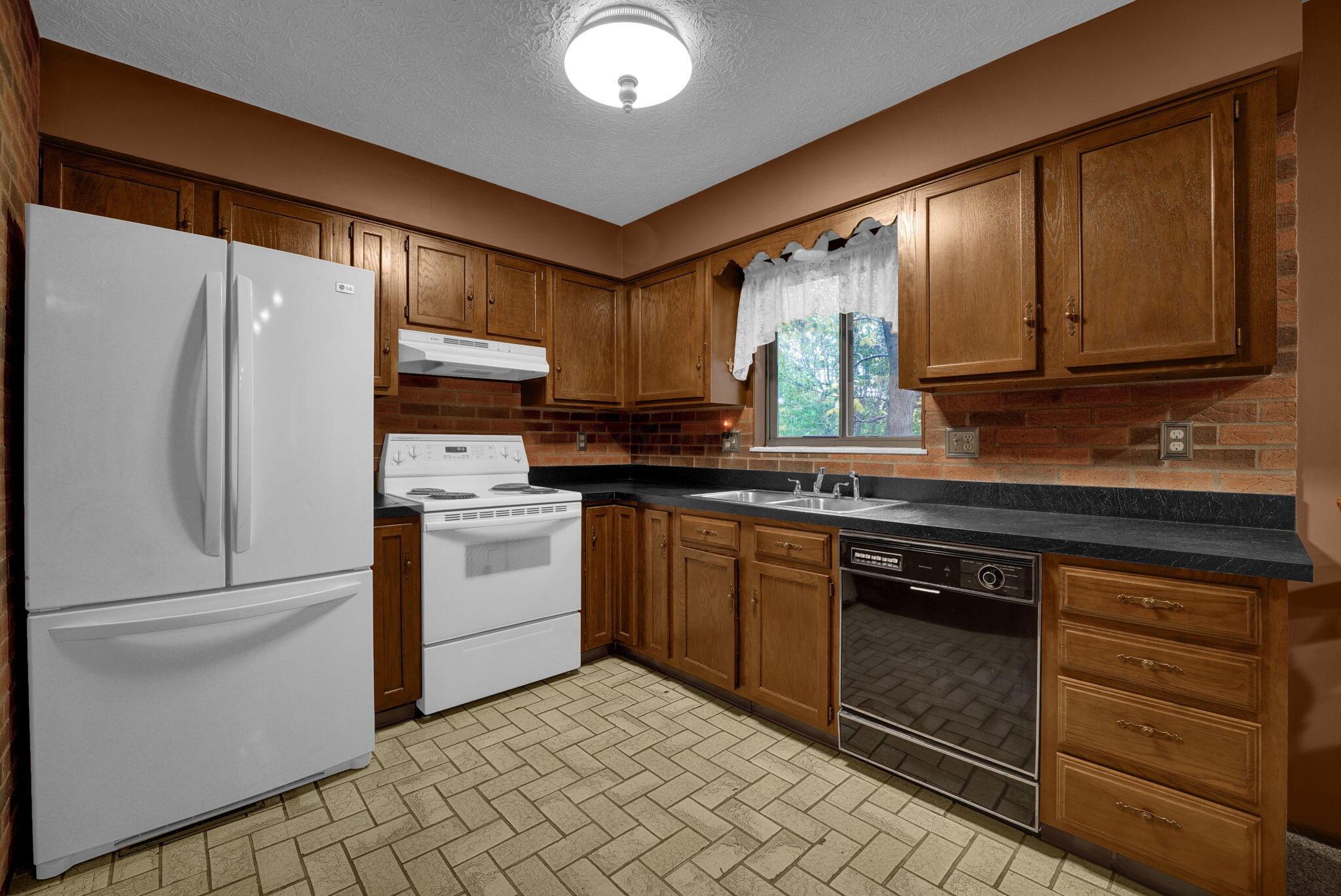 41 Flintlock Way Property Photo 8