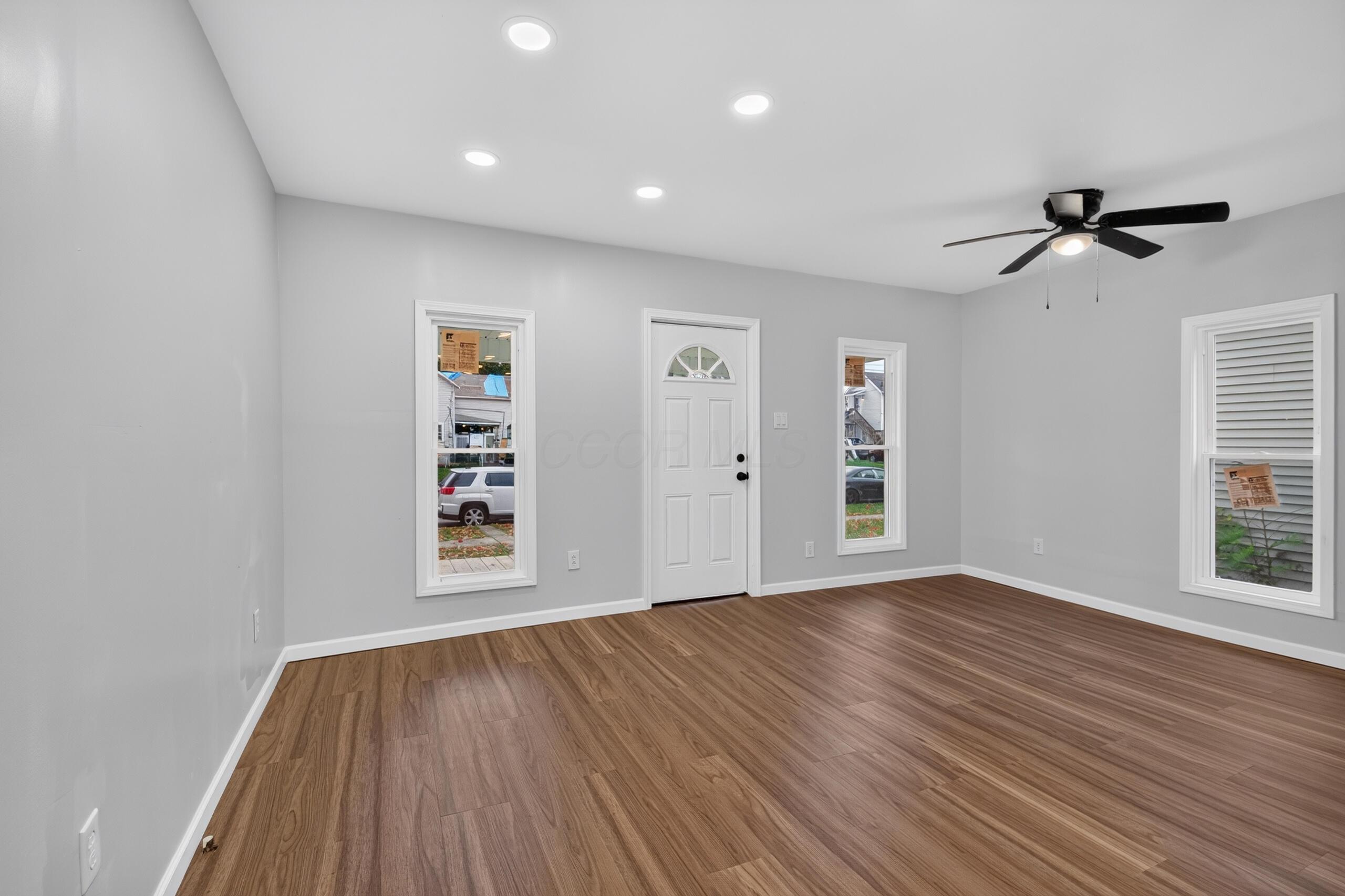 427 Park Street Property Photo 10