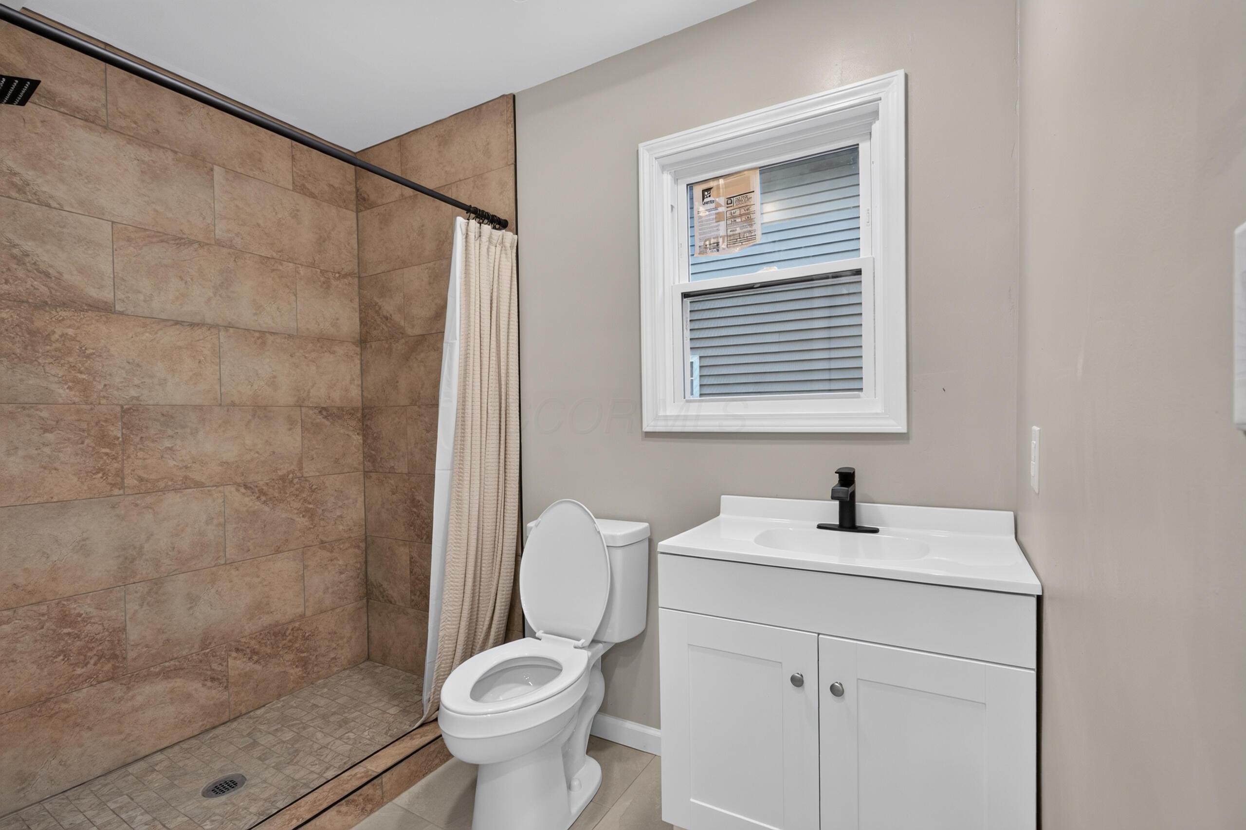 427 Park Street Property Photo 15