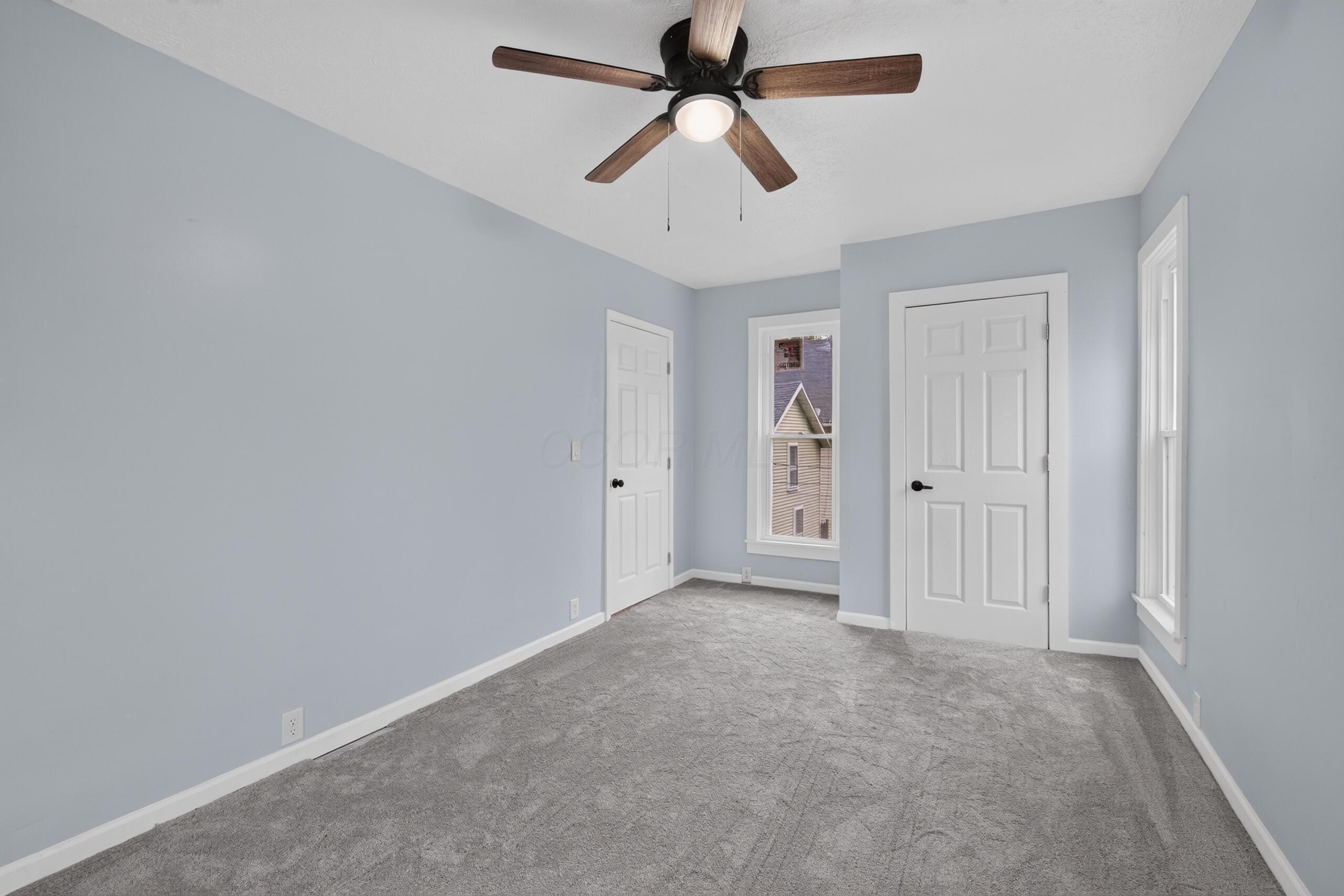 427 Park Street Property Photo 24