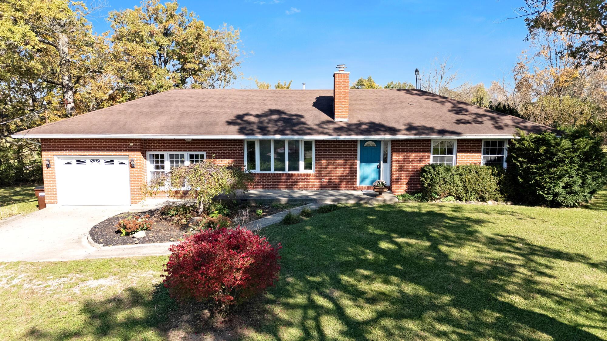 4470 N Urbana Lisbon Road Property Photo 1
