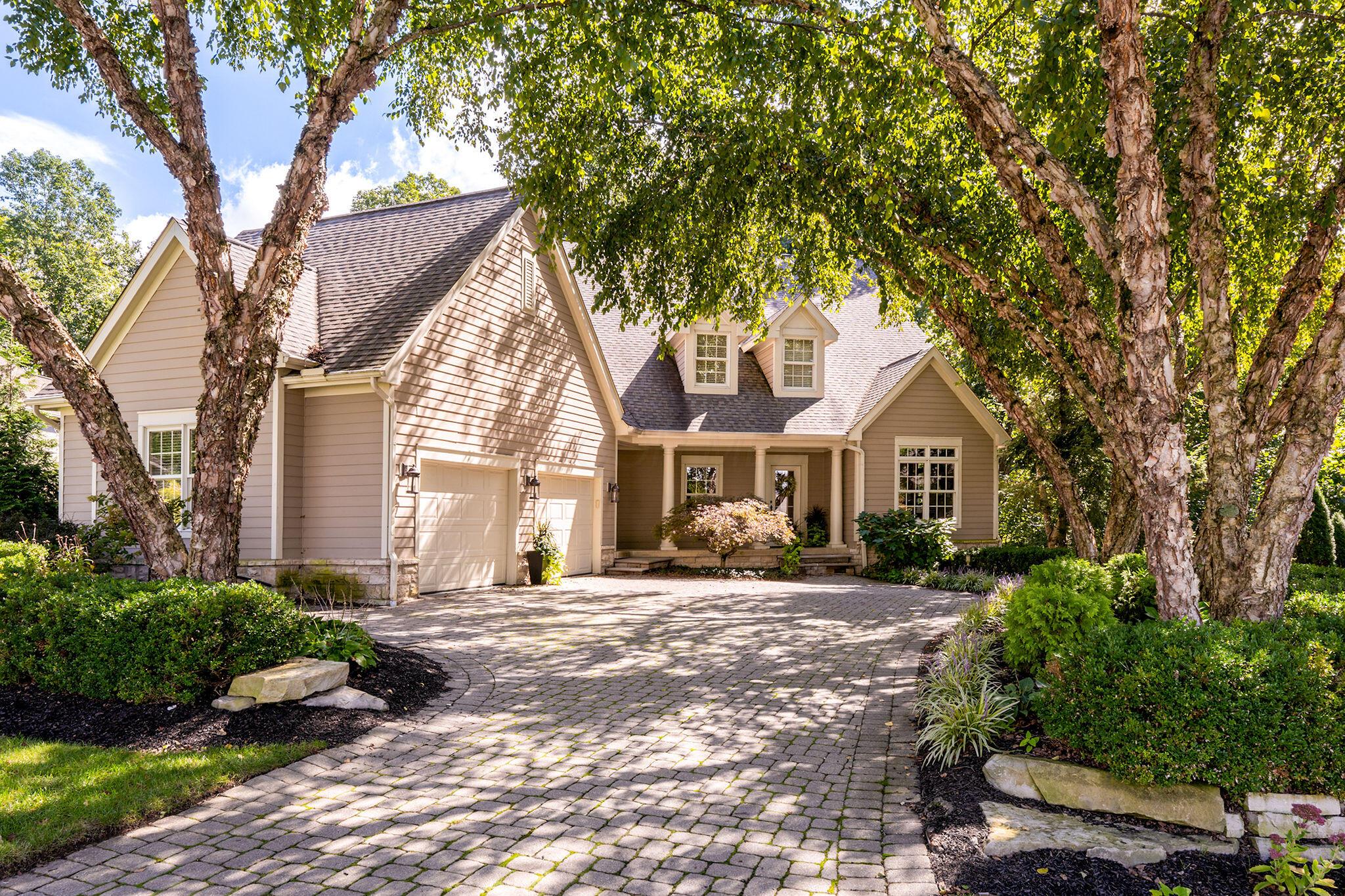 8493 Misty Woods Circle Property Photo 1