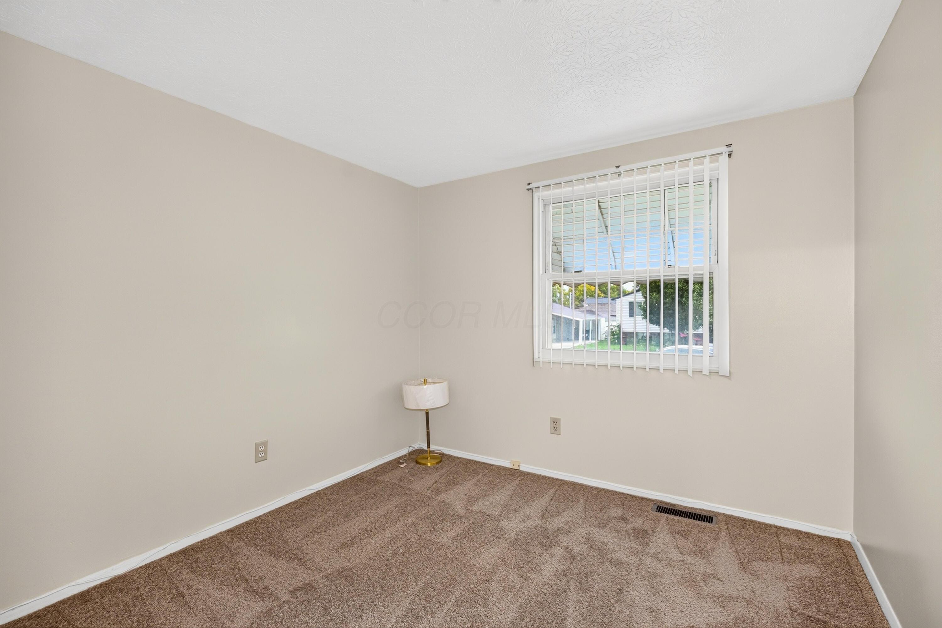 1392 E Mithoff Street Property Photo 16