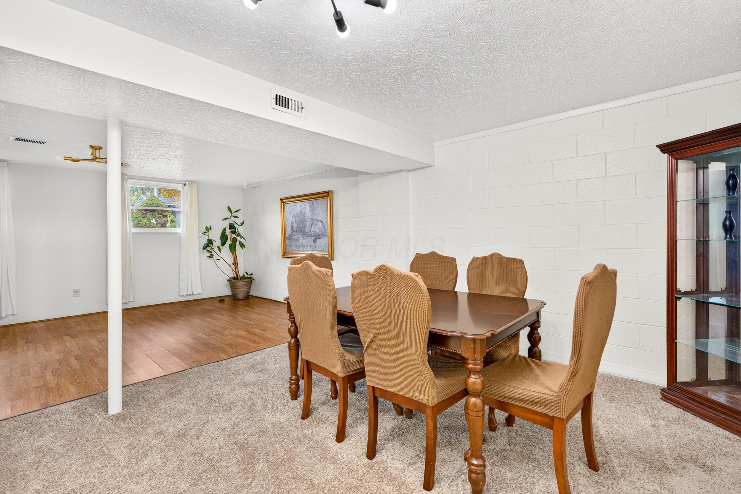 1392 E Mithoff Street Property Photo 19