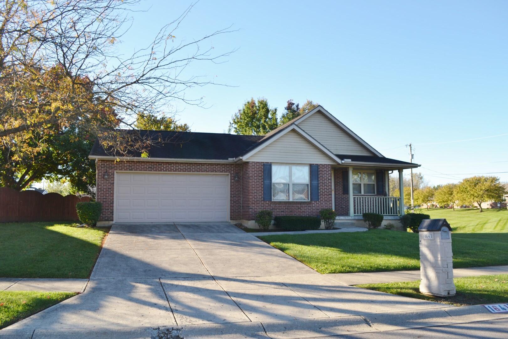 1641 Sierra Avenue Property Photo 1