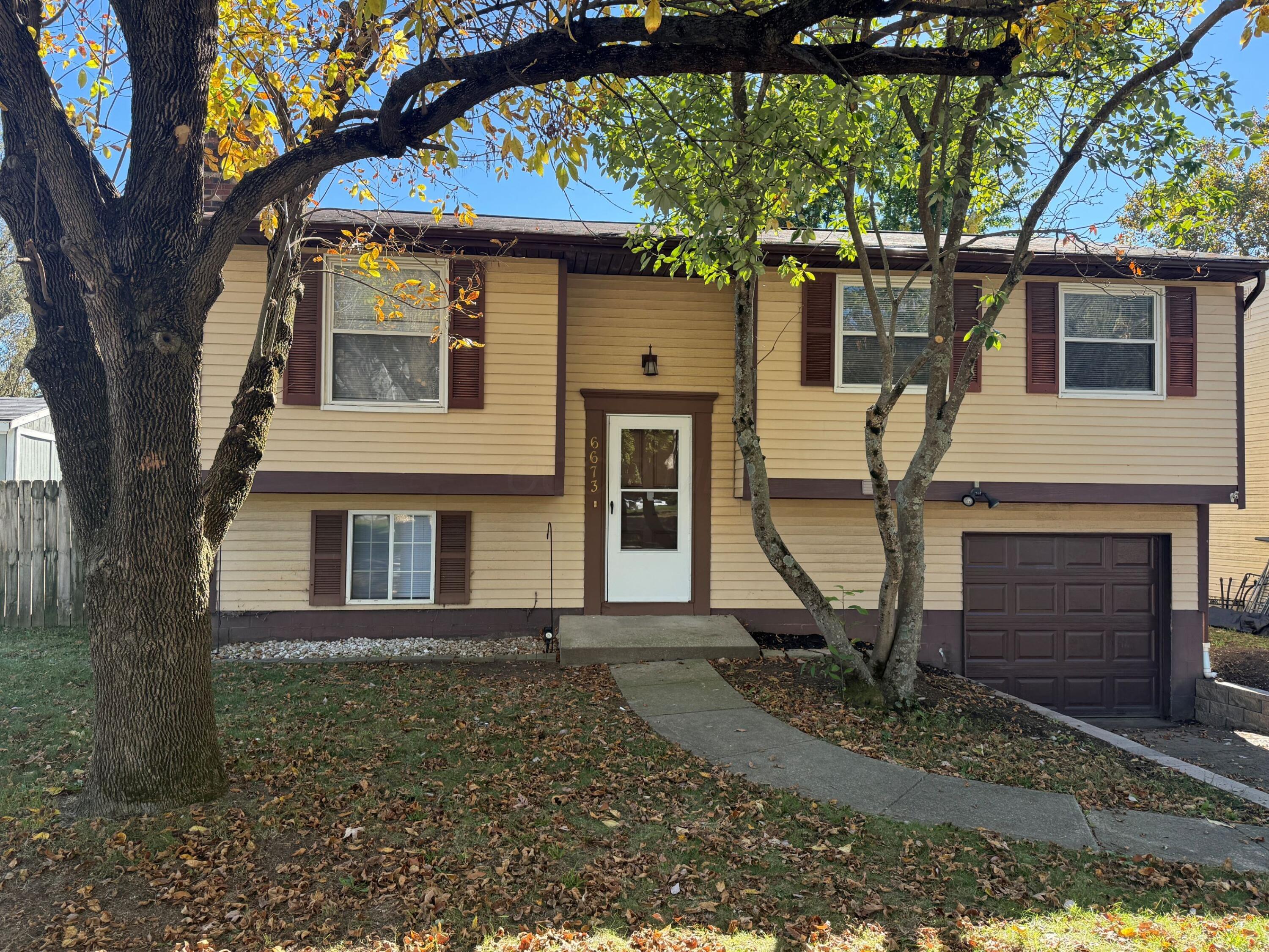 6673 Centennial Drive Property Photo 1