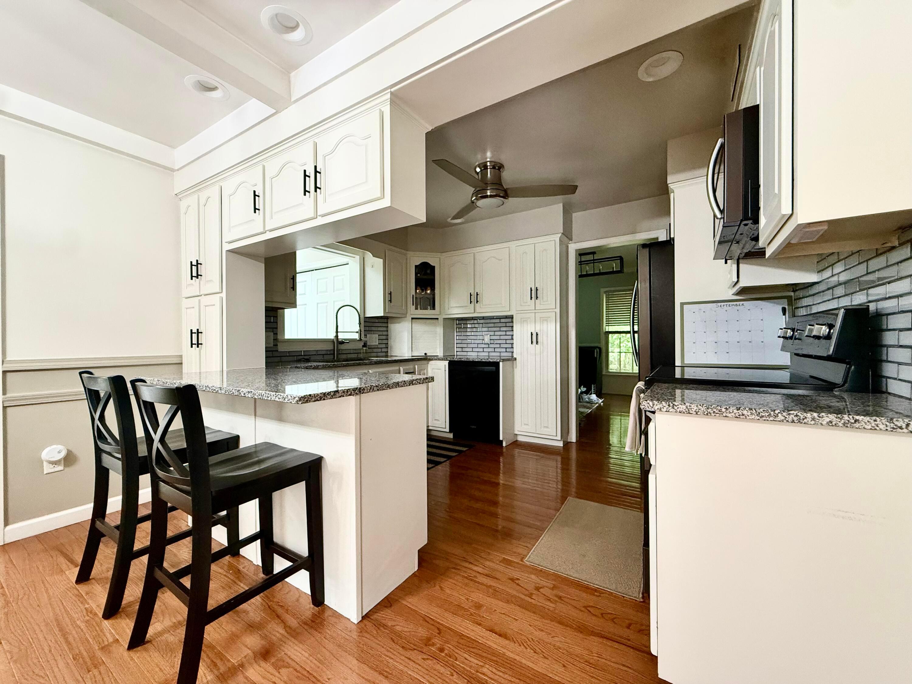 766 Center Street Property Photo 5