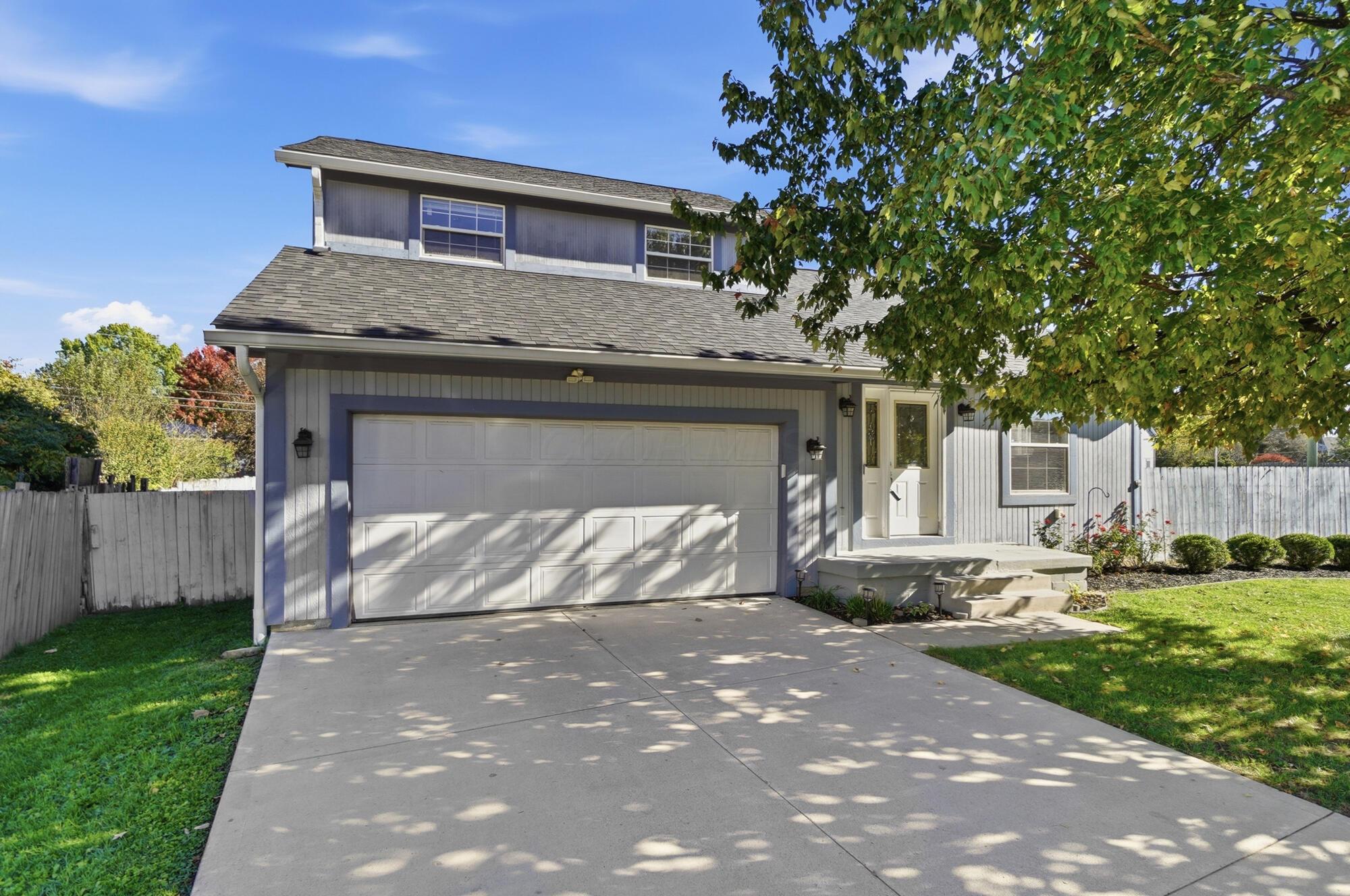 1138 Pacific Court Property Photo 1