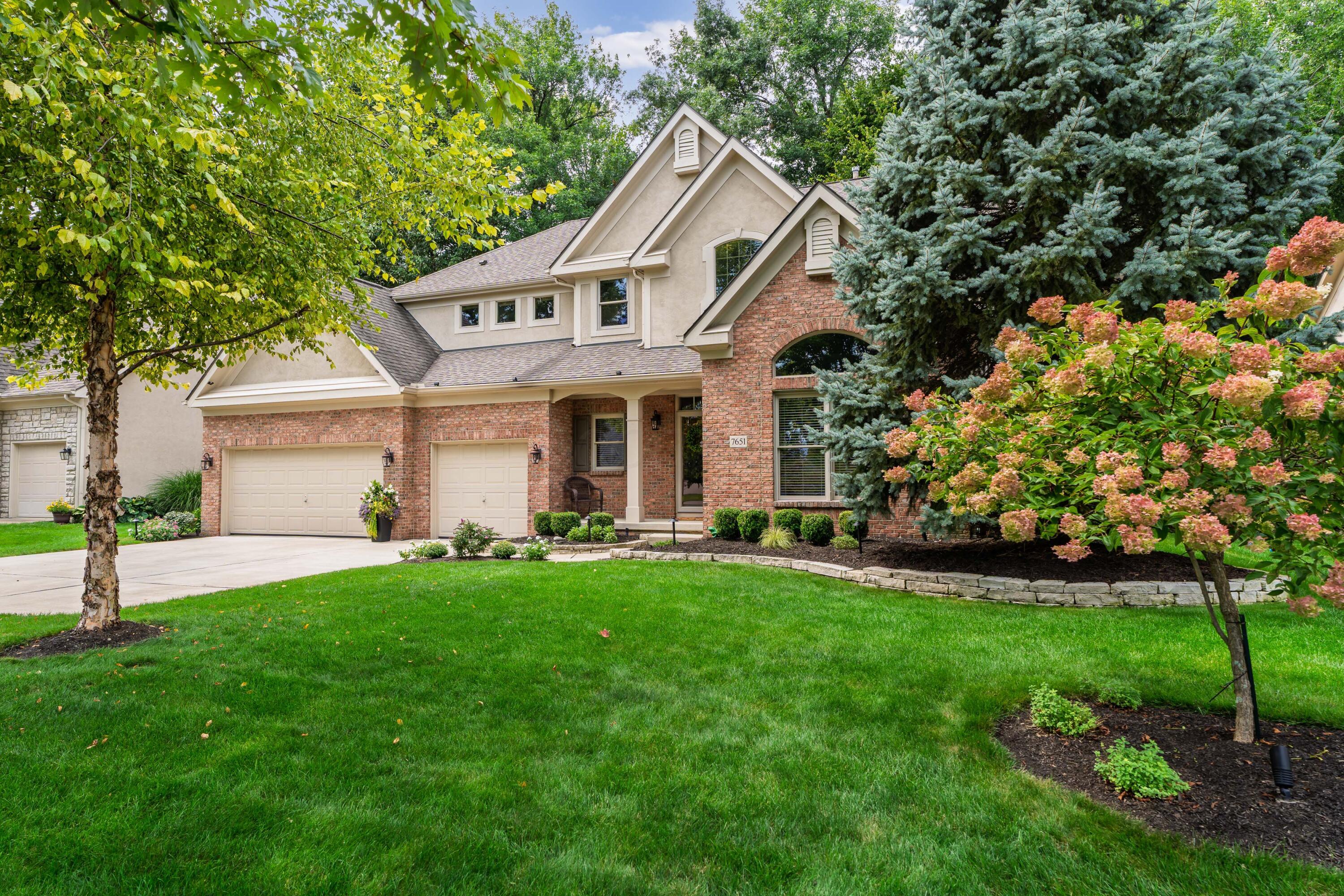 7651 Kestrel Way E Property Photo 1