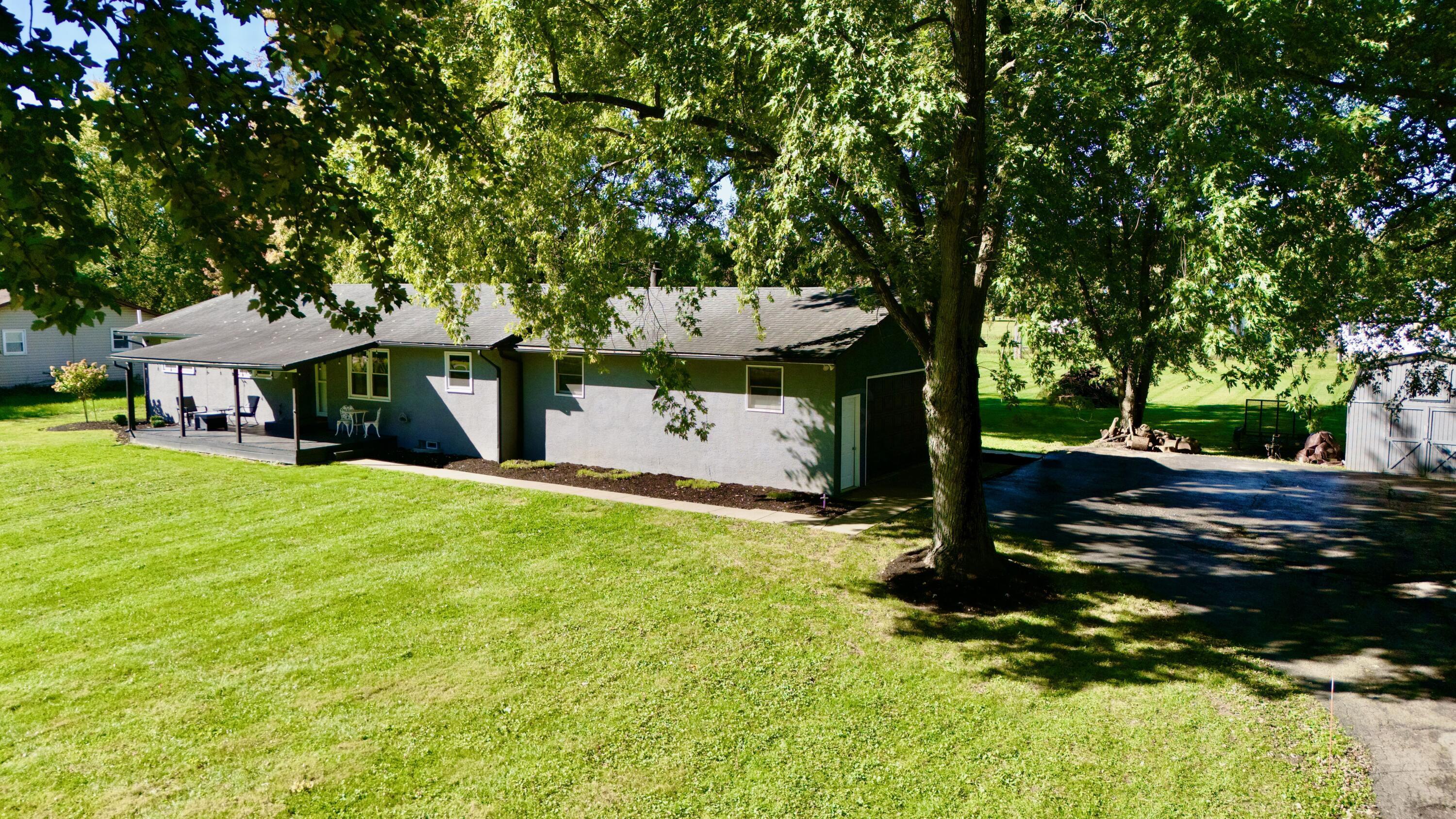 10322 York Road Sw Property Photo 1