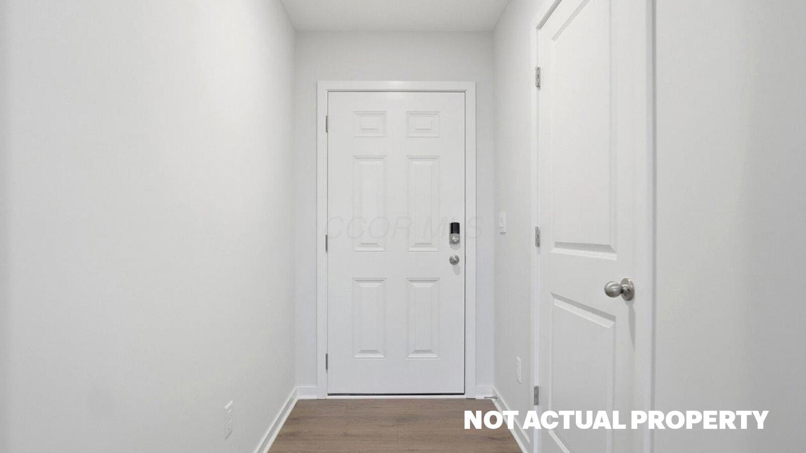 5922 Scarlet Birch Drive Property Photo 2