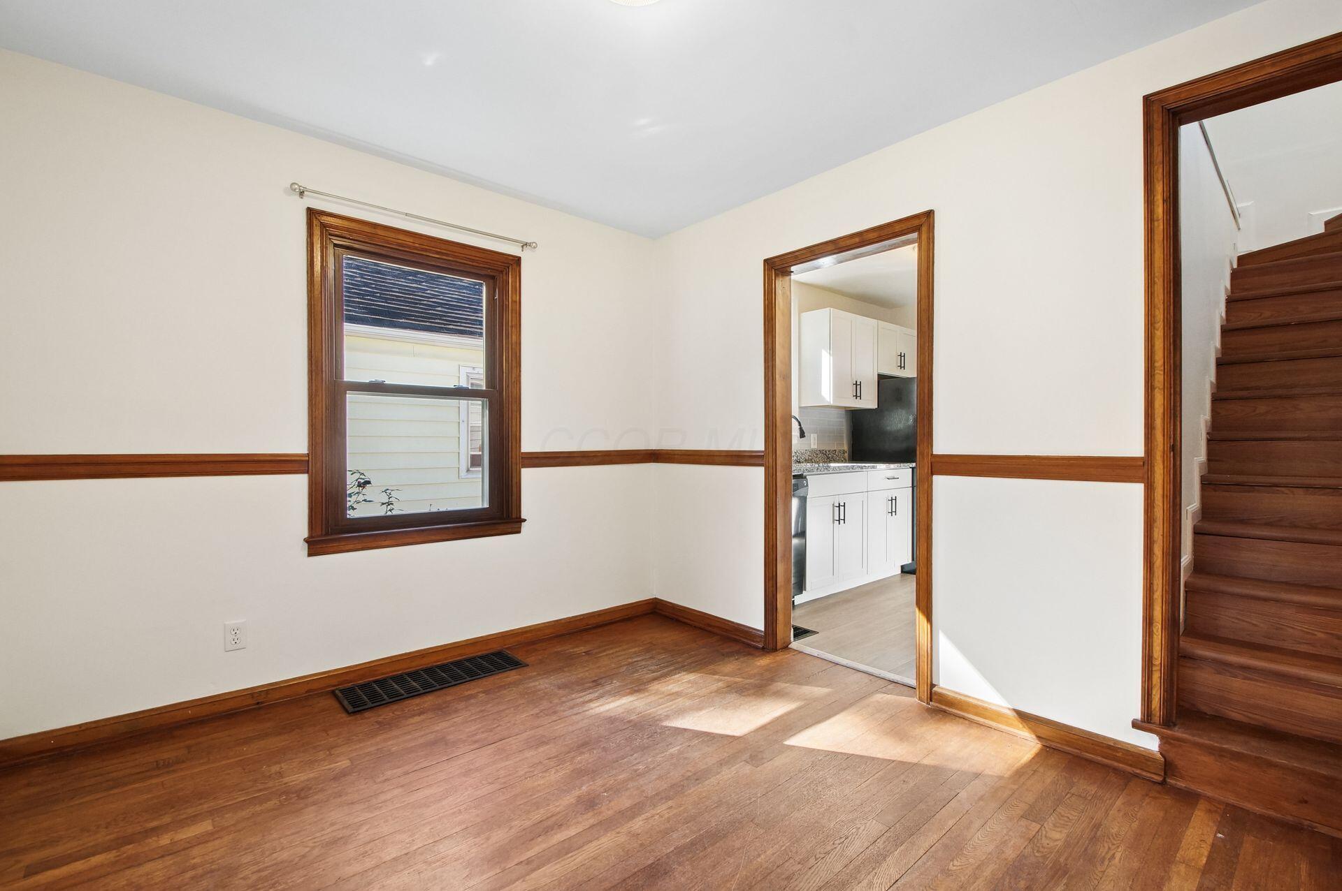 903 Chelsea Avenue Property Photo 9