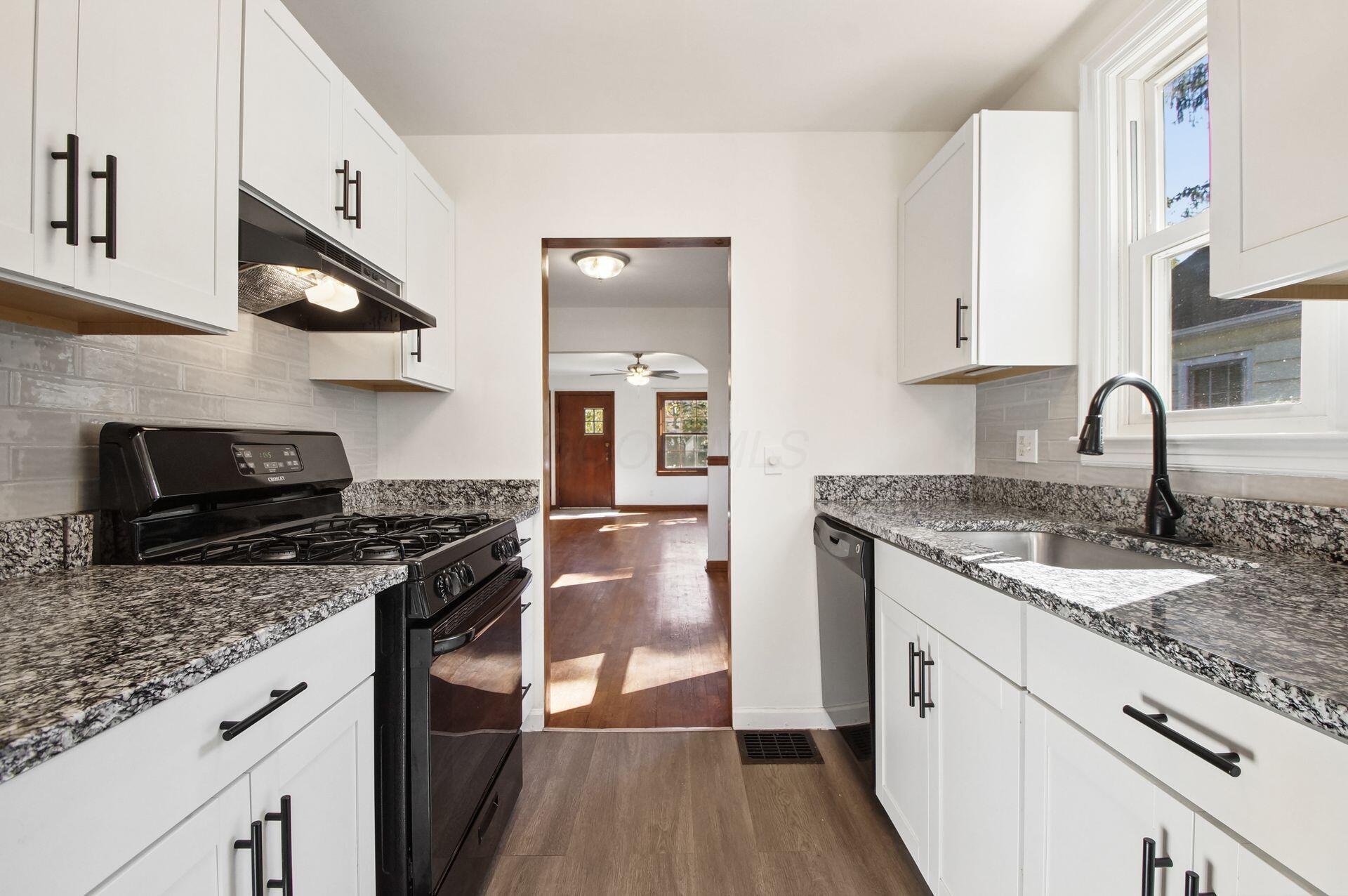 903 Chelsea Avenue Property Photo 13