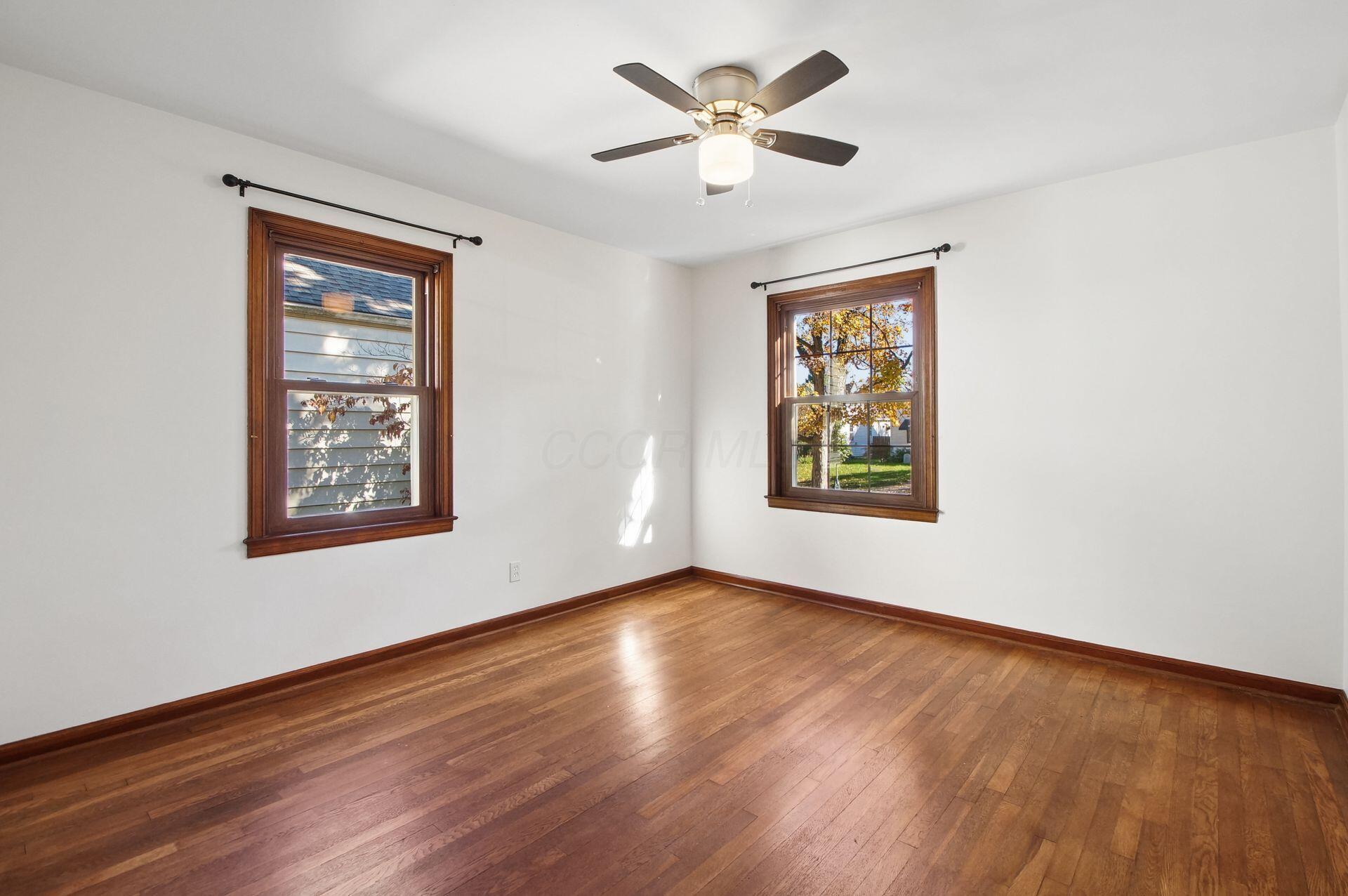 903 Chelsea Avenue Property Photo 16