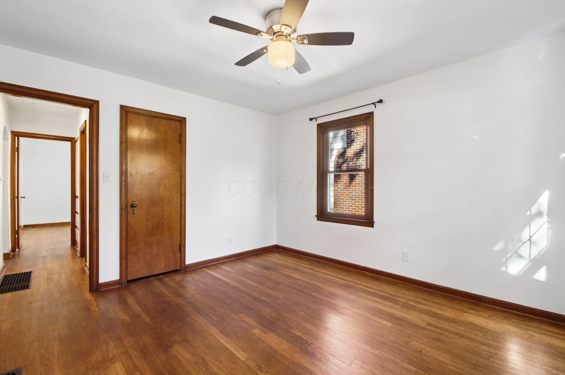 903 Chelsea Avenue Property Photo 17
