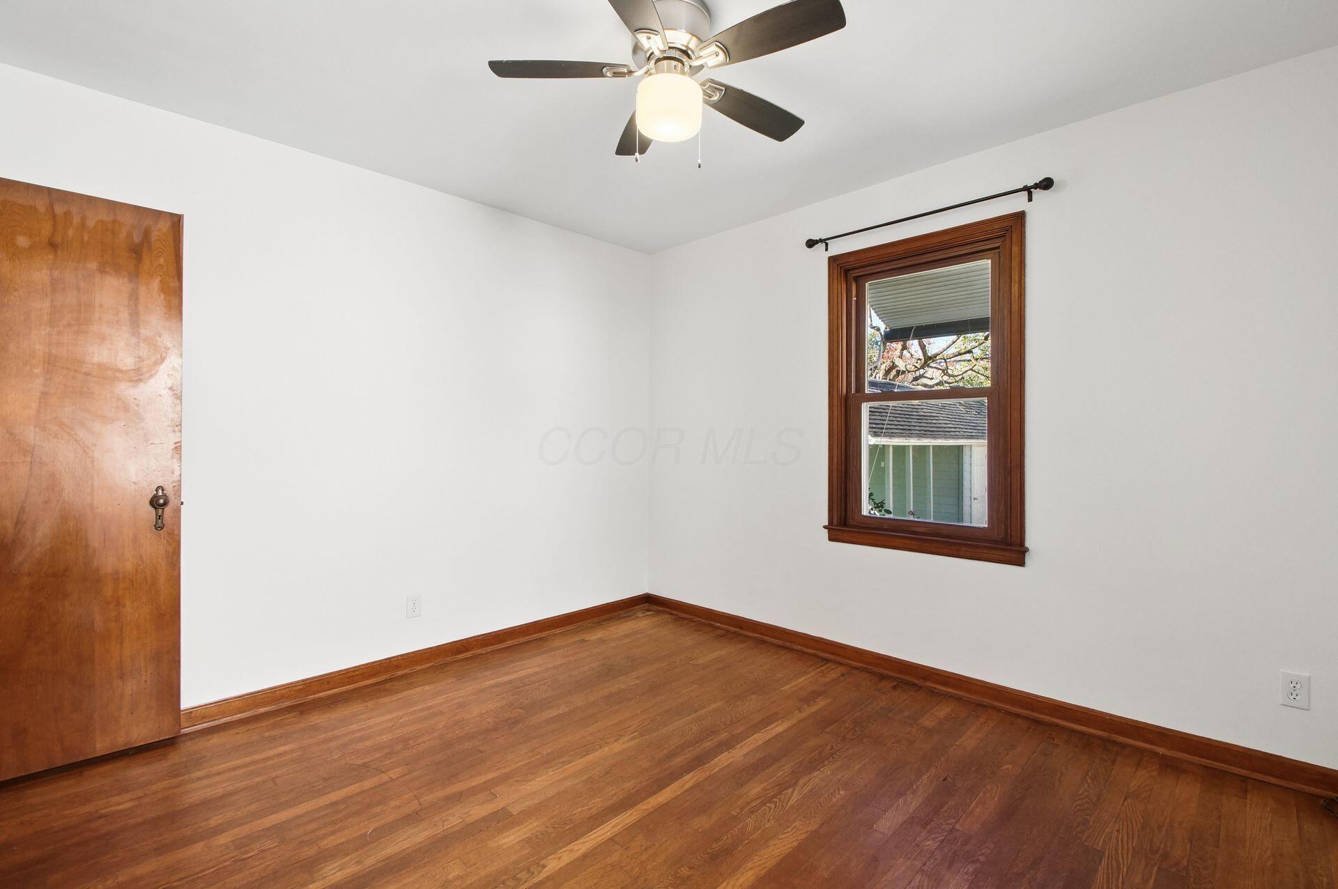 903 Chelsea Avenue Property Photo 21
