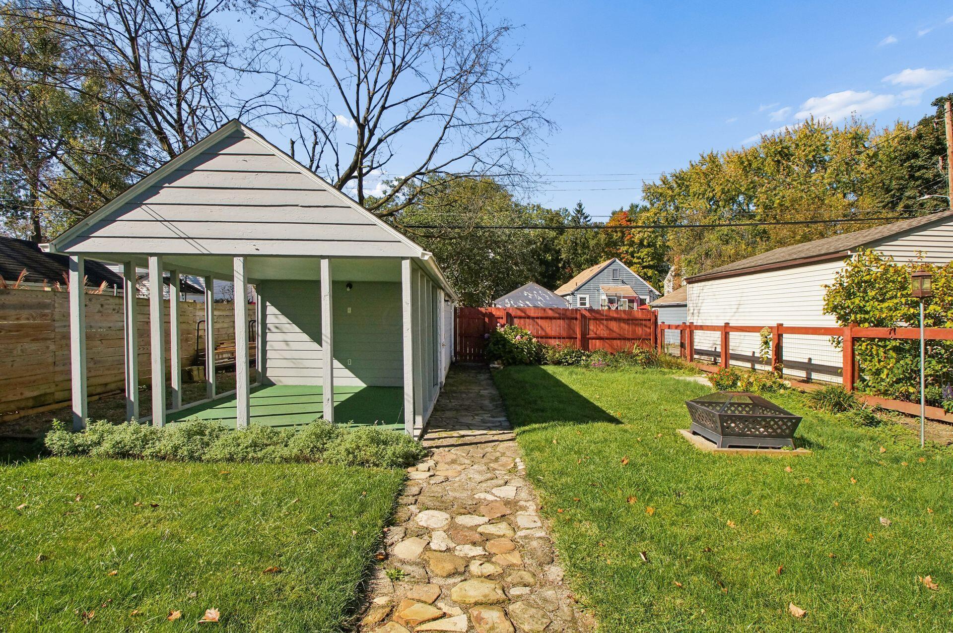903 Chelsea Avenue Property Photo 35