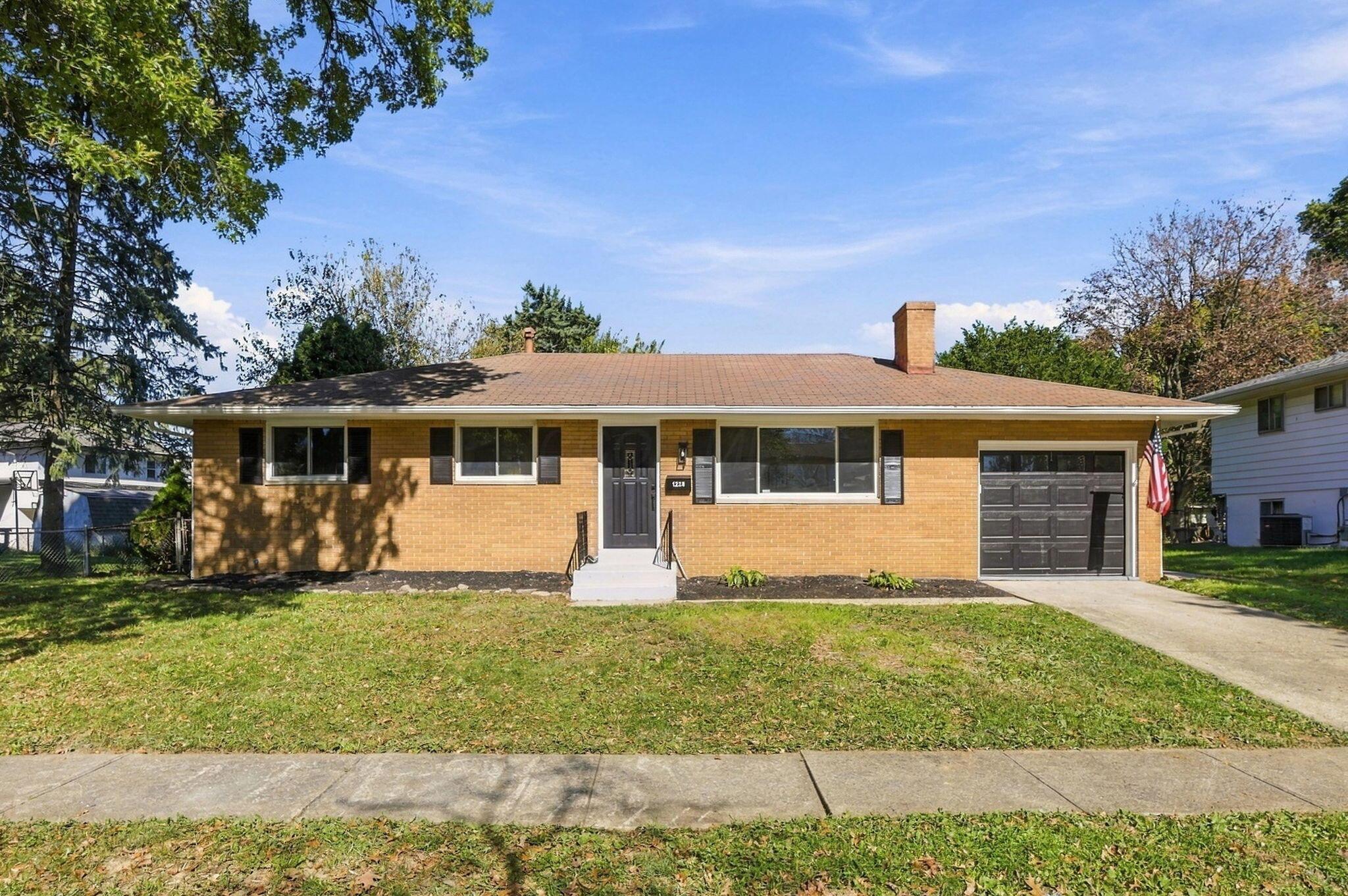 1238 Kildale Court Property Photo 1