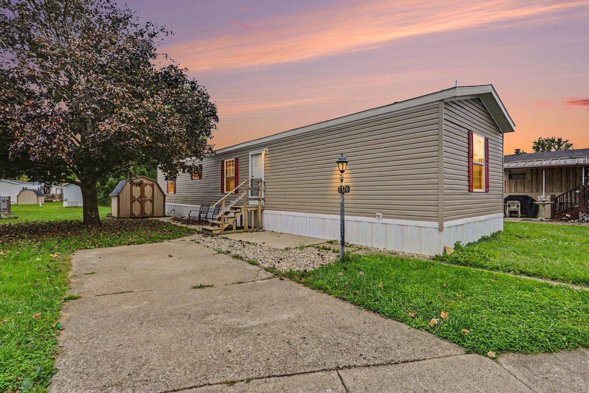 176 Parklawn Drive Property Photo 1