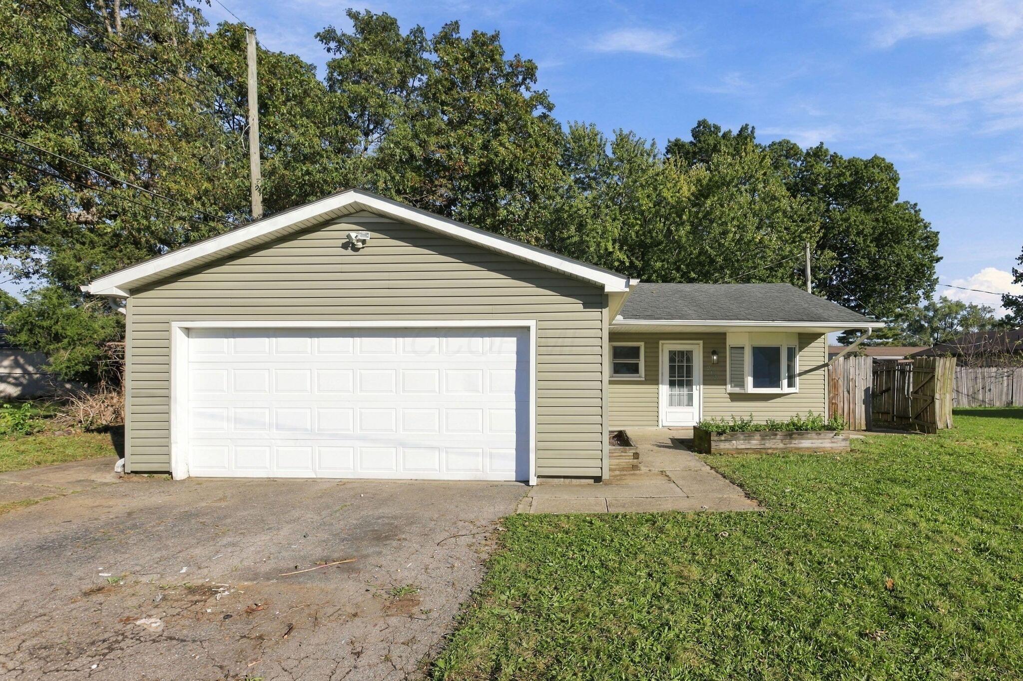 4242 Ethel Road Property Photo 1