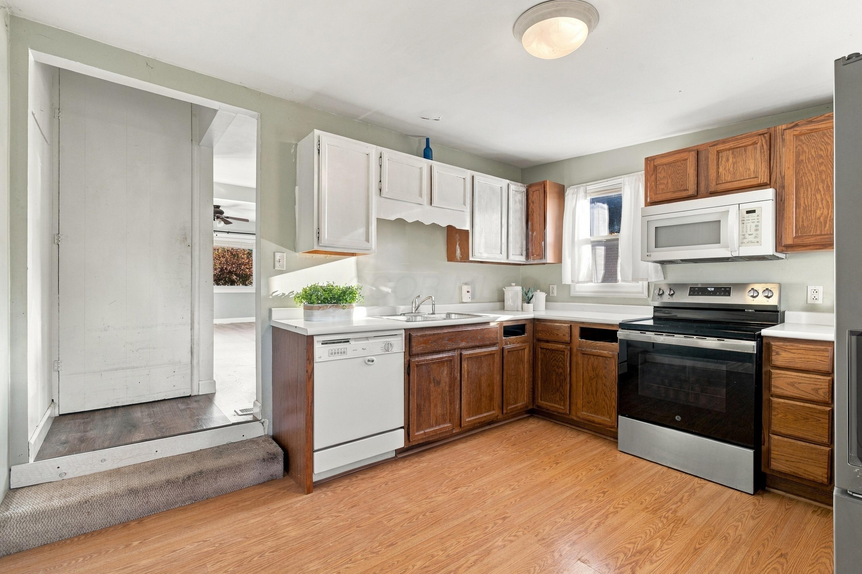 33 W Postal Avenue Property Photo 11