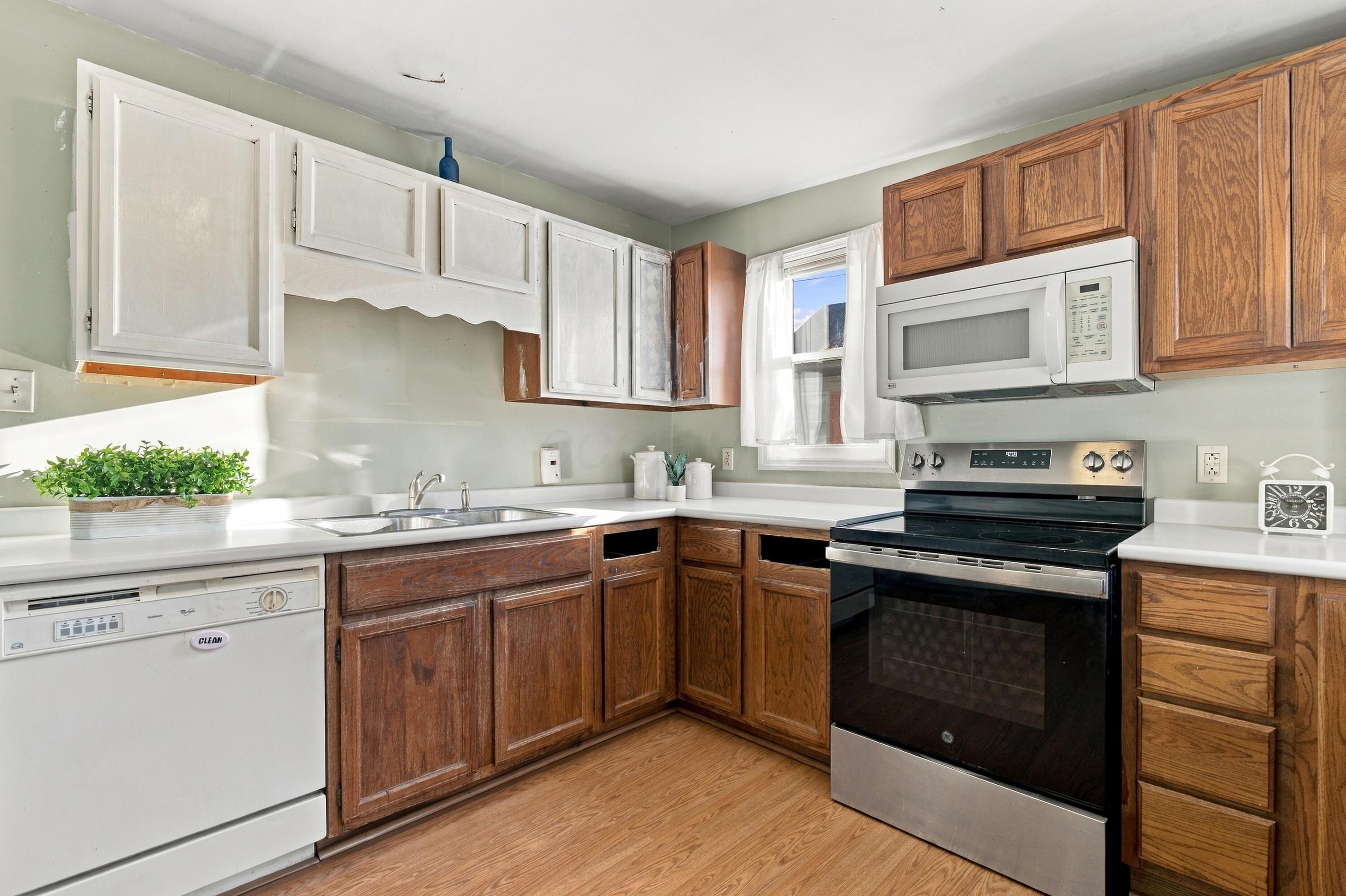 33 W Postal Avenue Property Photo 13