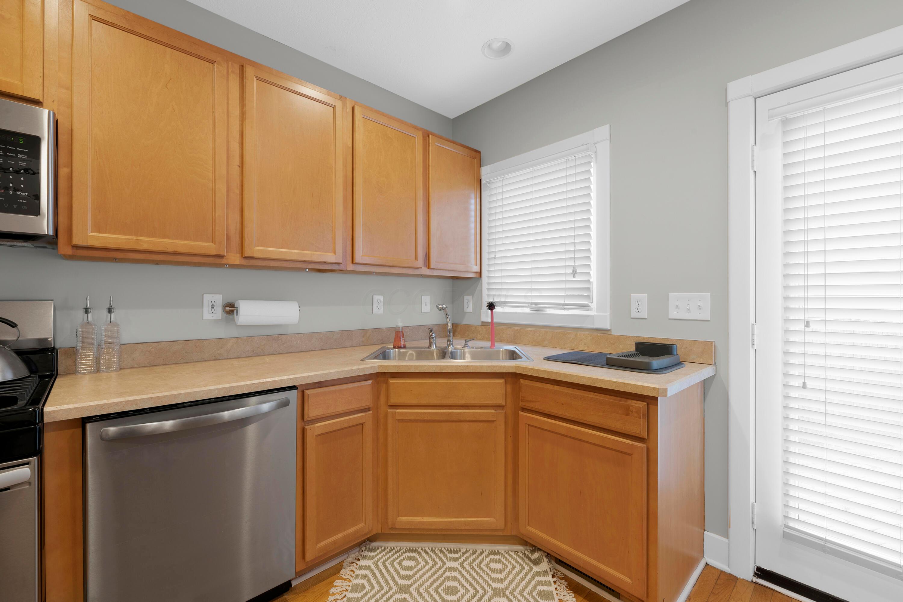 1103 Mount Pleasant Avenue Property Photo 13