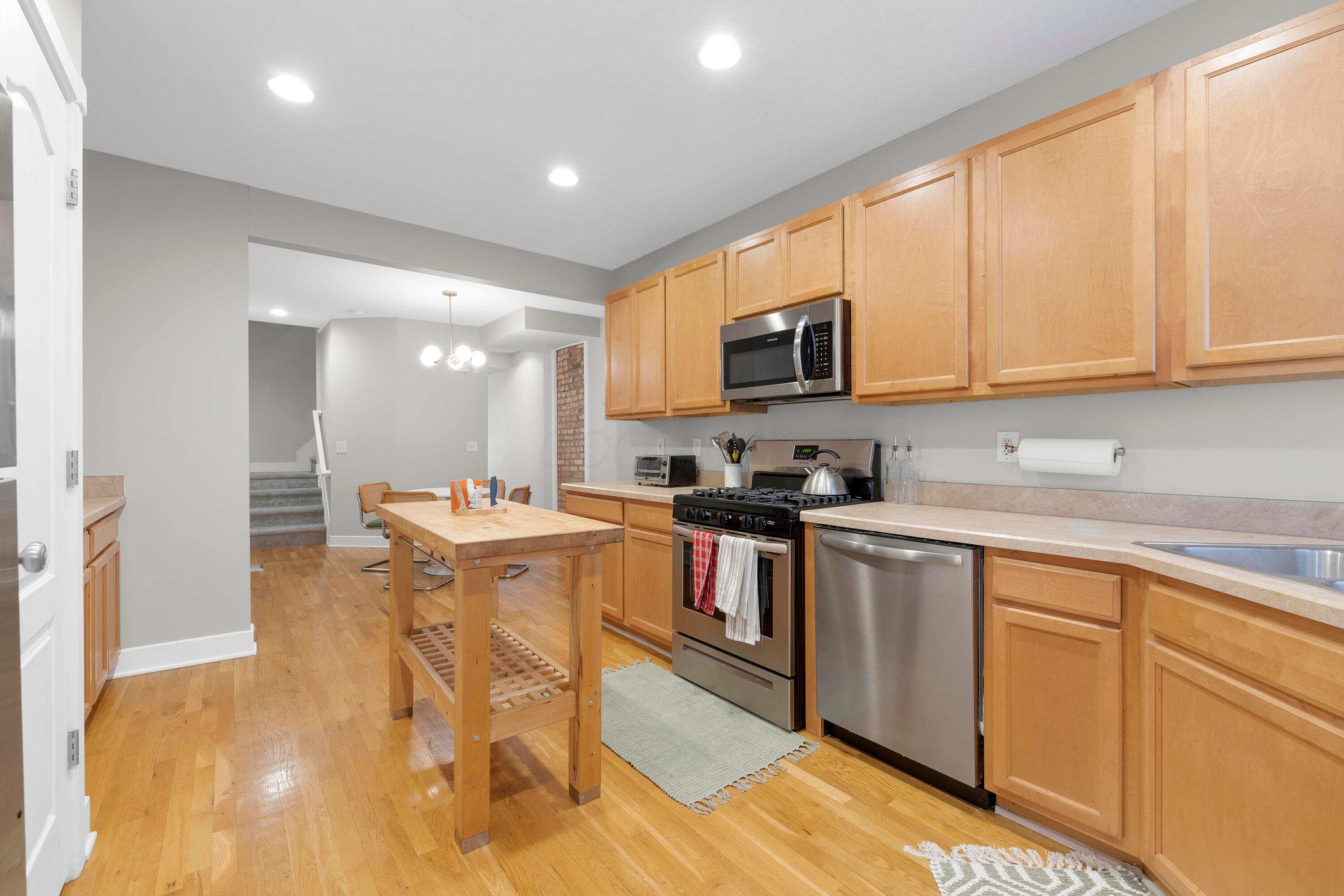 1103 Mount Pleasant Avenue Property Photo 14