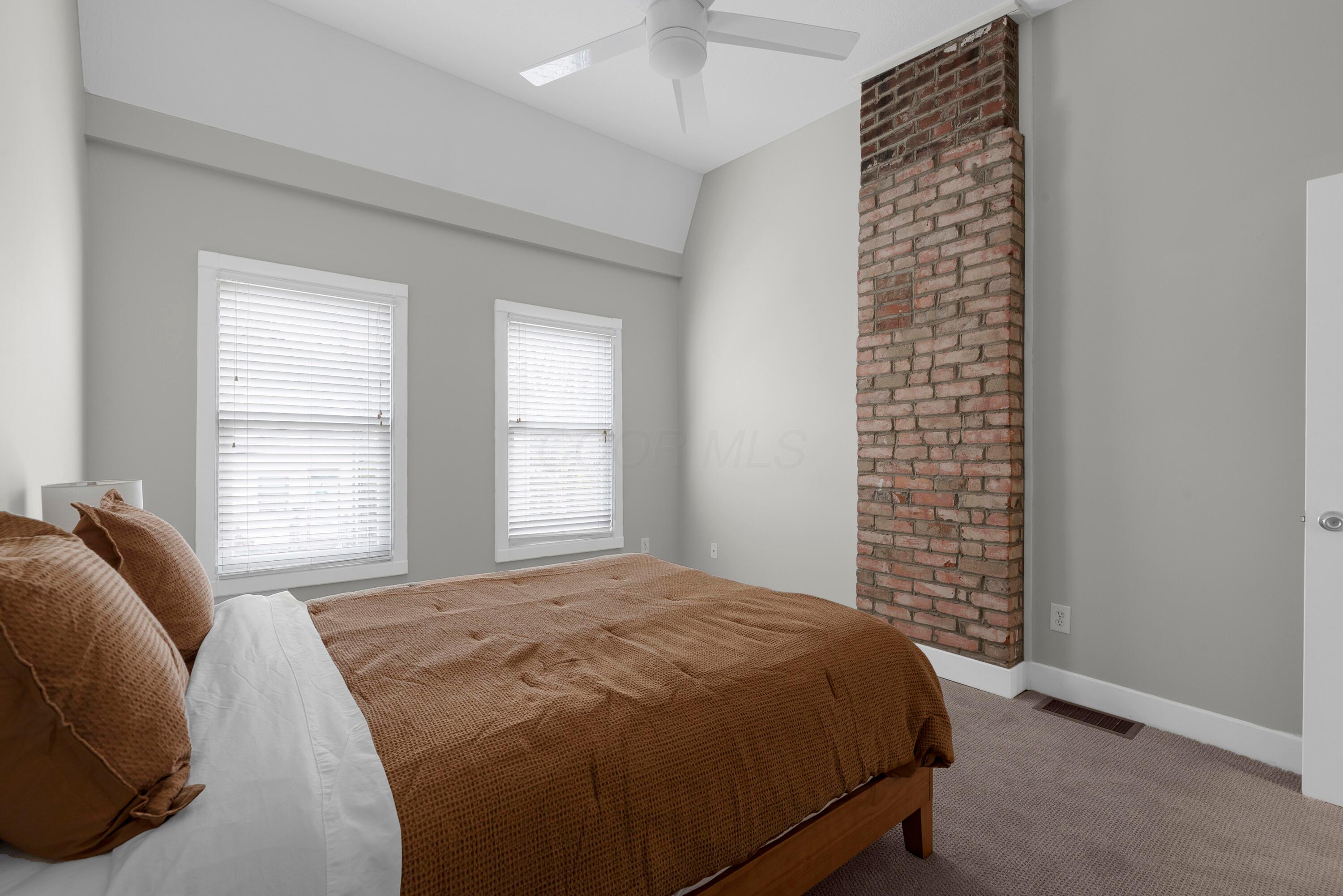 1103 Mount Pleasant Avenue Property Photo 24